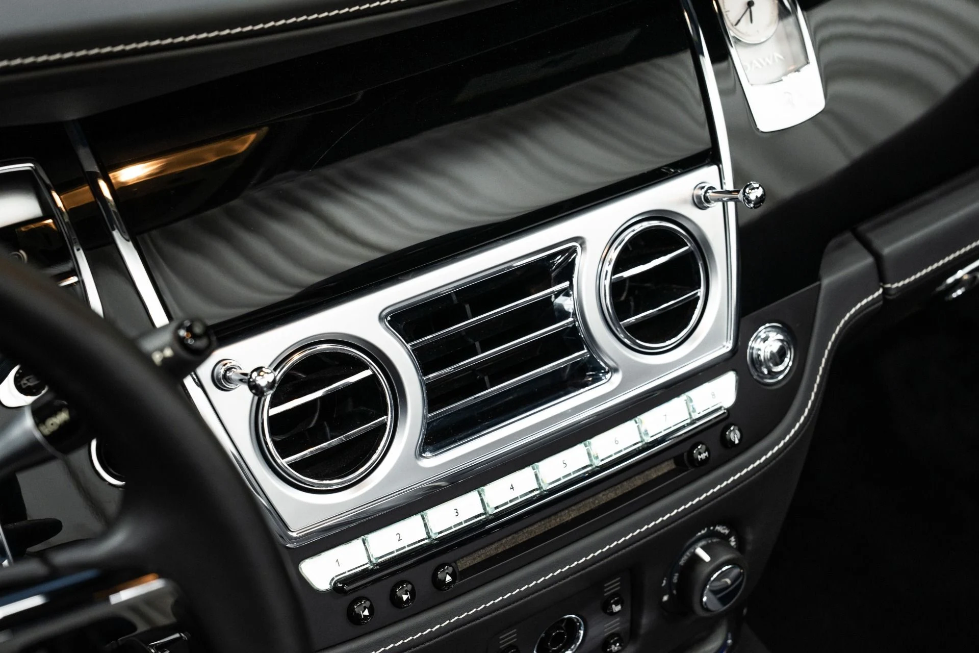 mph029_1242055399_Used_2017_Rolls_Royce_Dawn_Full_Polish_Wheels_Contrast_Stitching_and_Piping_Low_Miles_1764715069_feec8842de