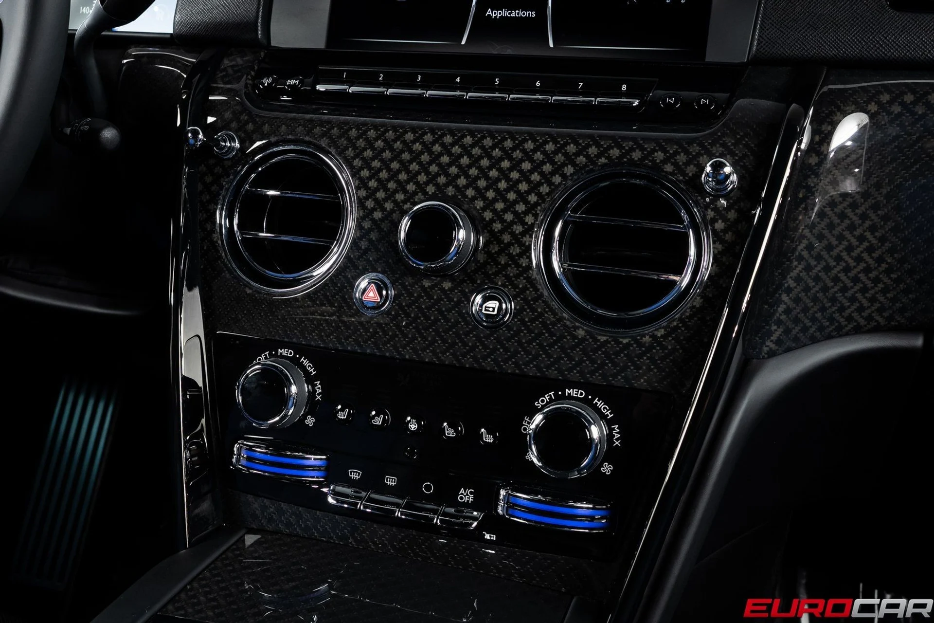 mph029_1251517106_image_30_a209b670dc