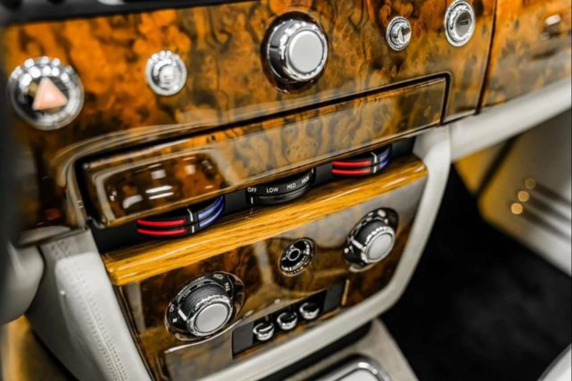 mph029_1284179117_Yj_XSY_1xxb_Hh_A_Qal_Klv1_UMOF_Nj_Uc_9ea94d90c9