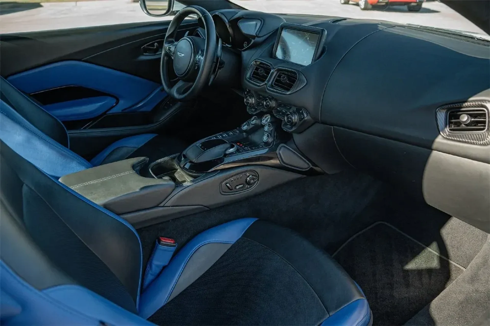 mph029_128434442_69fc758488894142ab5577a3248261f5_025052ed54