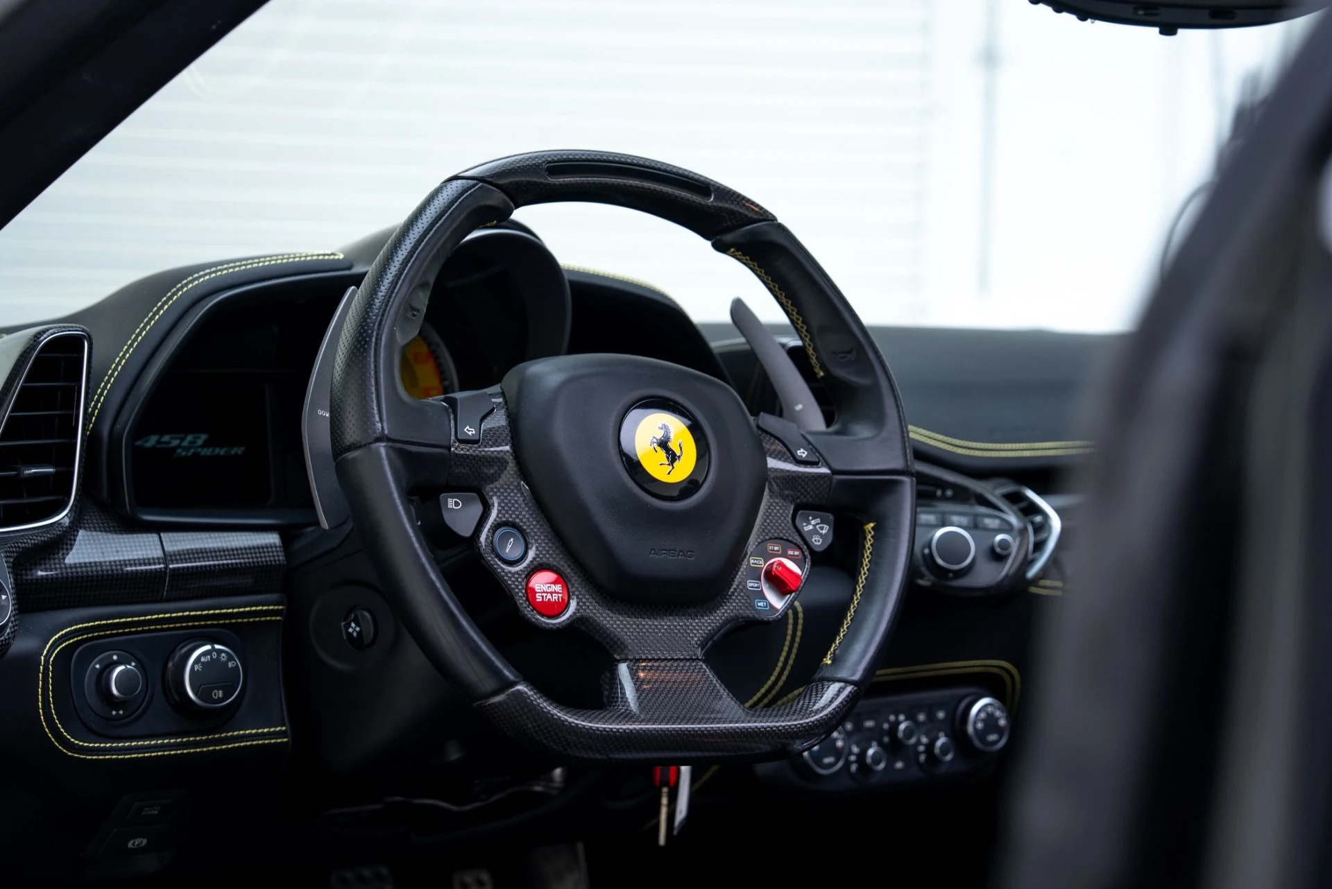 mph029_130612982_Used_2015_Ferrari_458_Spider_1768509937_2c312001b2