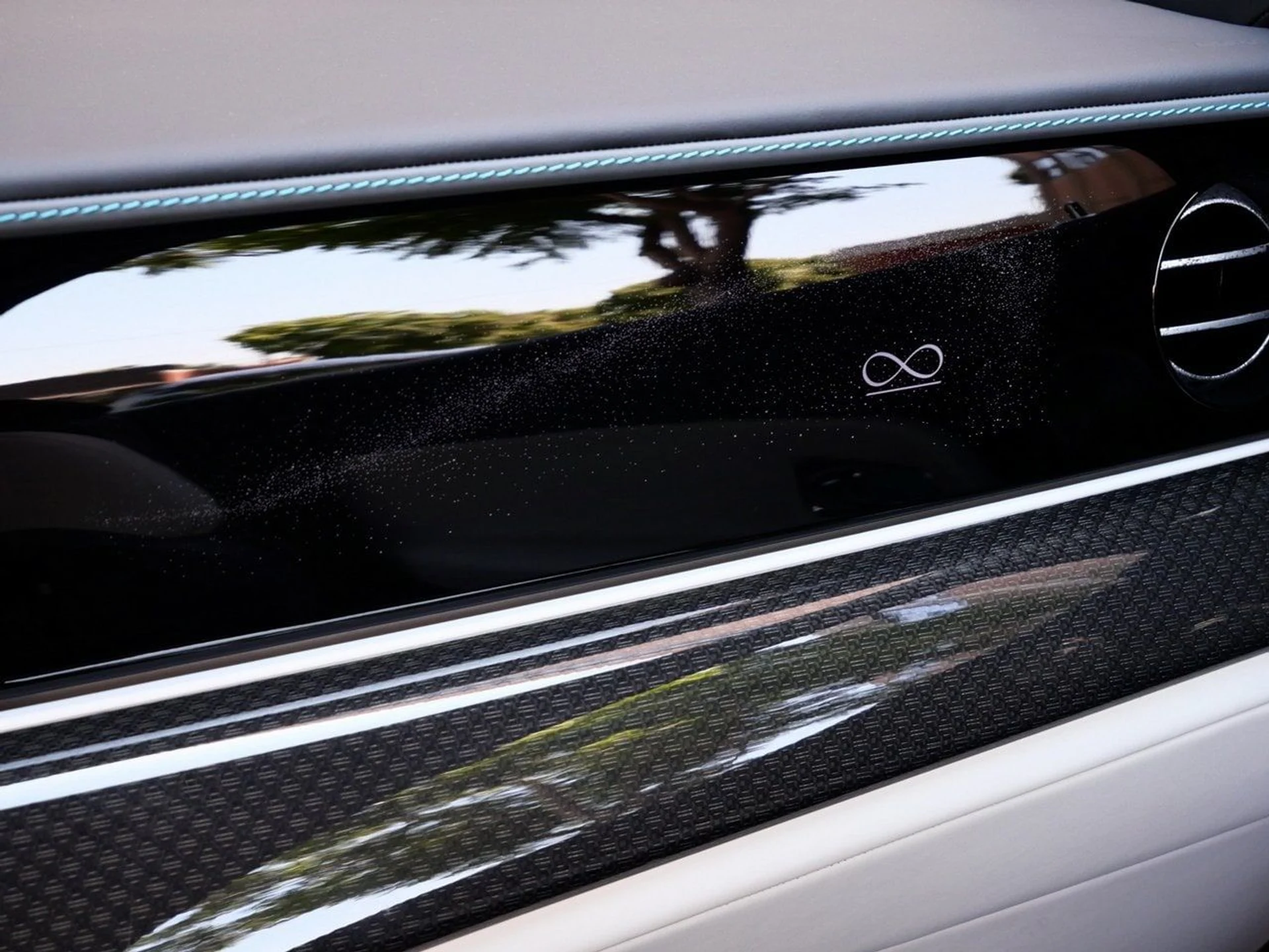 mph029_1317146112_6b553278c224fd99ab8126f4c6095db3x_7cf3a47356