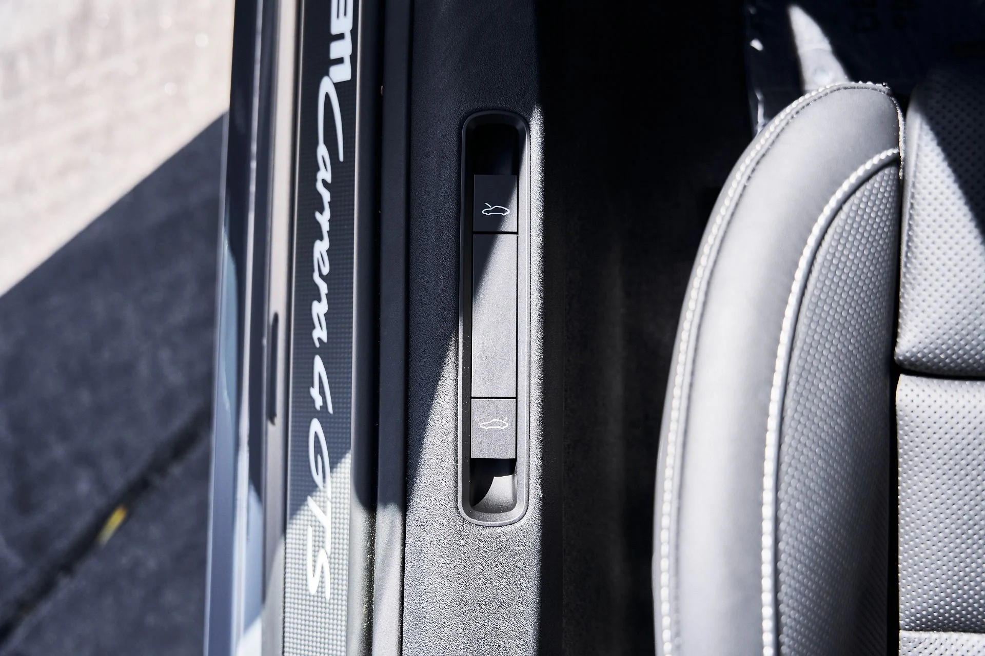 mph029_1317773767_Used_2026_Porsche_911_Carrera_4_GTS_1776878380_8be2892c97