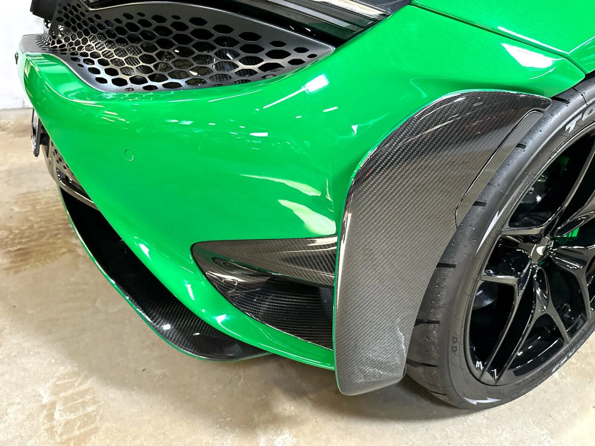 mph029_1321085051_638919889921686915_56f79101bb