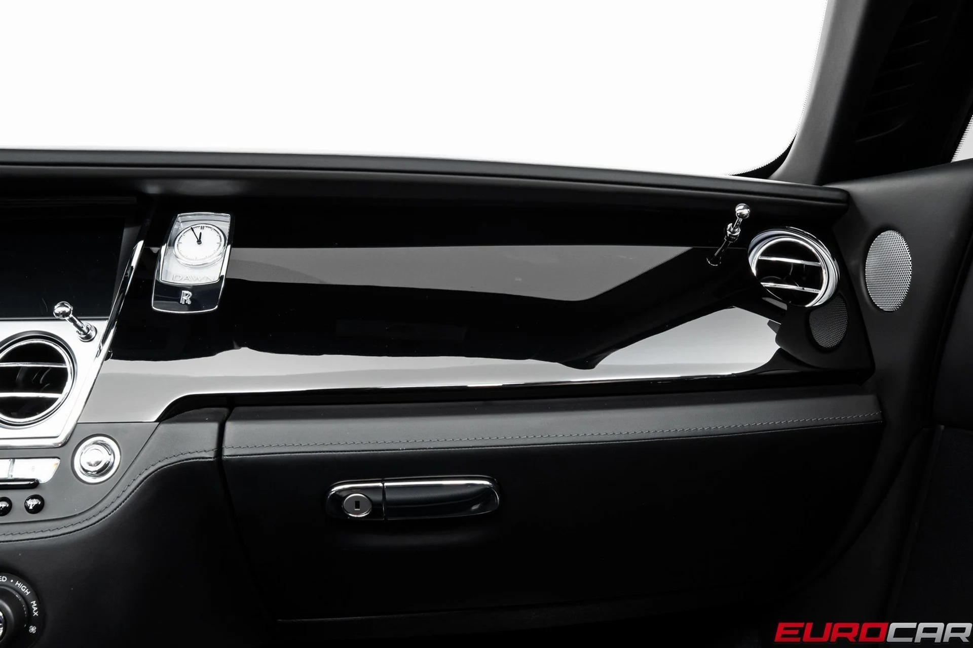 mph029_132835835_0e4fa704_1382_403b_84dd_324004746c6d_2c2d2f0a56