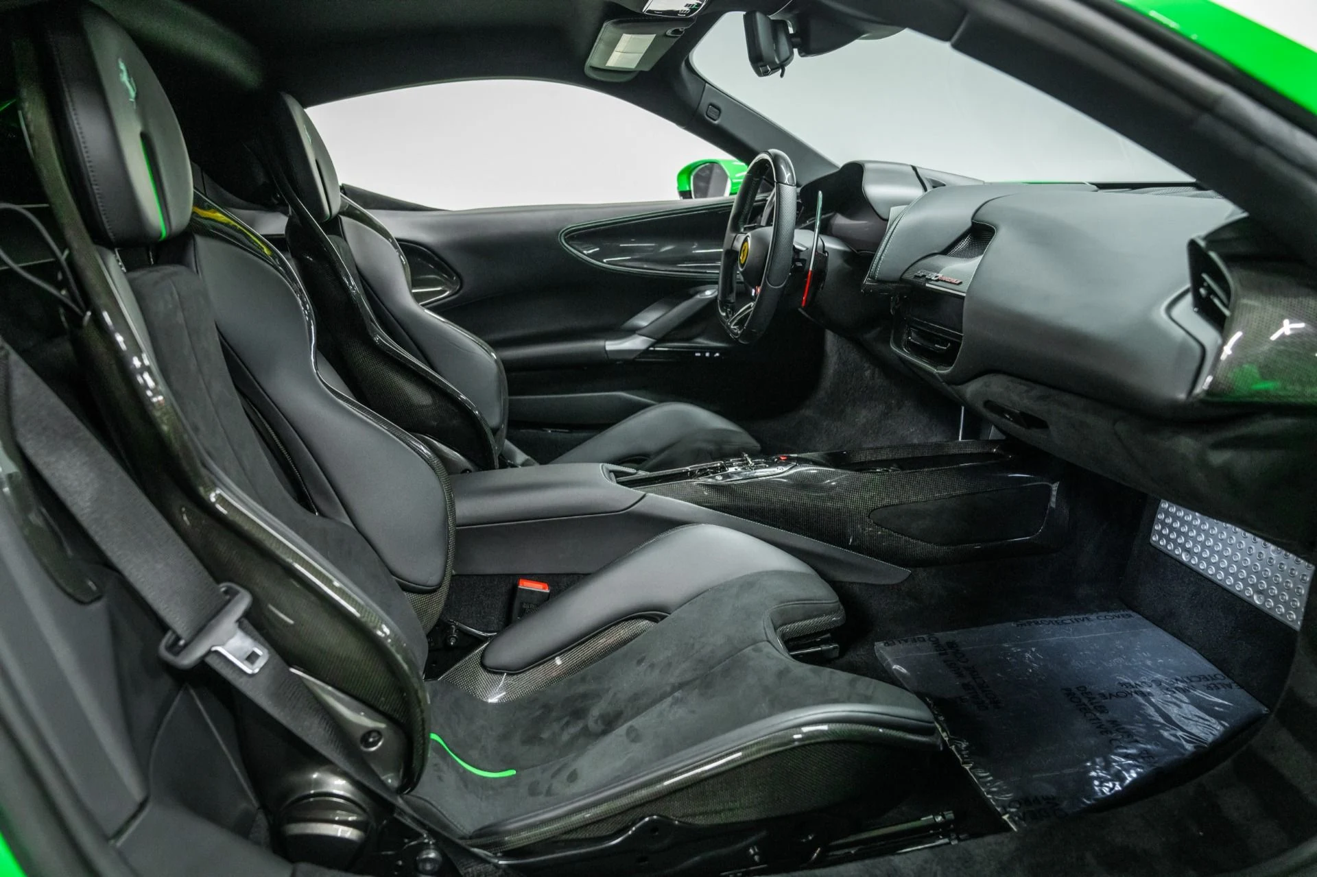 mph029_1342476591_Used_2023_Ferrari_SF_90_Stradale_Factory_Porsche_Paint_Color_Carbon_Fiber_Racing_Seats_1755615778_132735e0ef