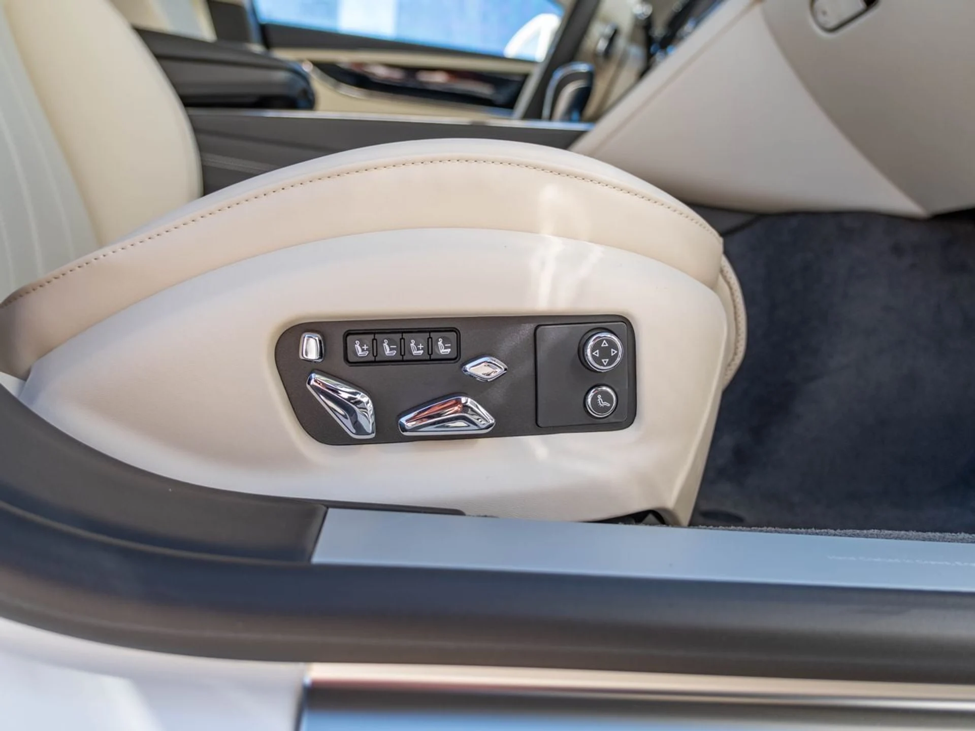 mph029_1343310859_c0c1daff59e755dca70b4aa4d8c65d42x_0c3c2a6047