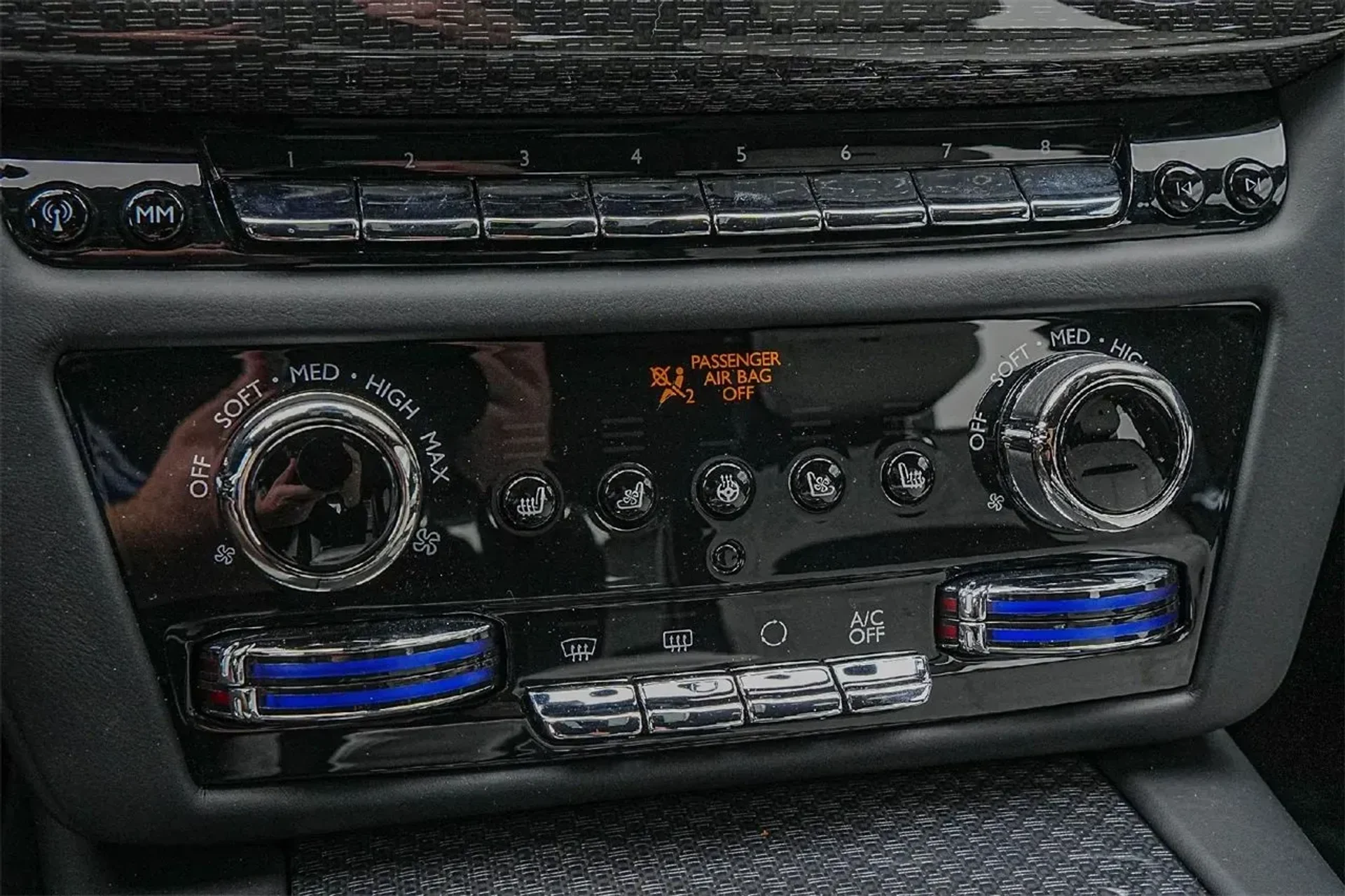 mph029_1352815865_0cabe4cc05a7429f9e21e421886e0b5a_0775557c1f