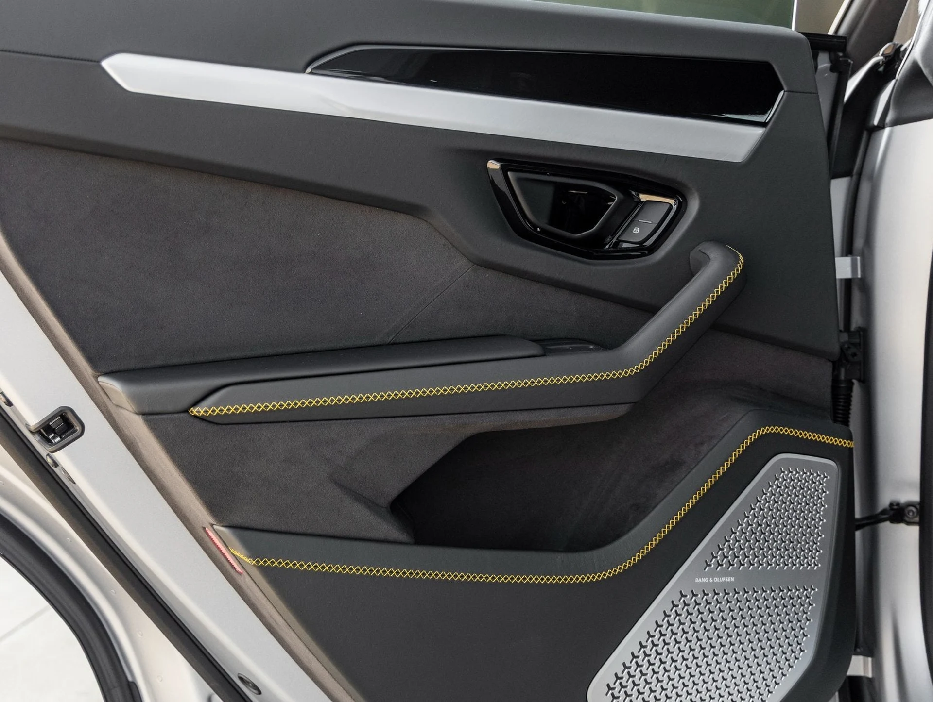 mph029_138721588_30_b3c9e1f9bc