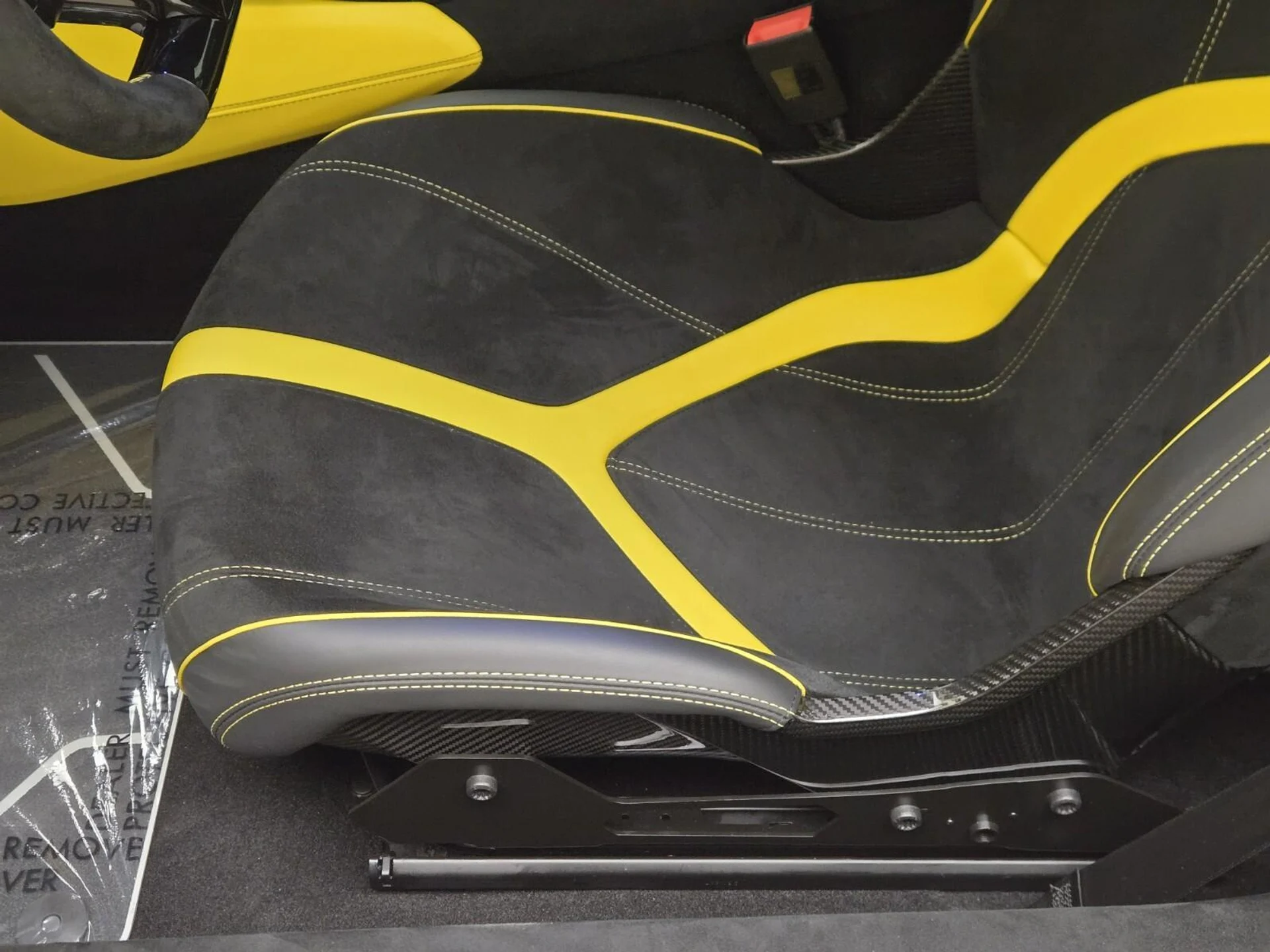 mph029_1414369078_Used_2022_Lamborghini_Huracan_STO_1755758937_7261150270