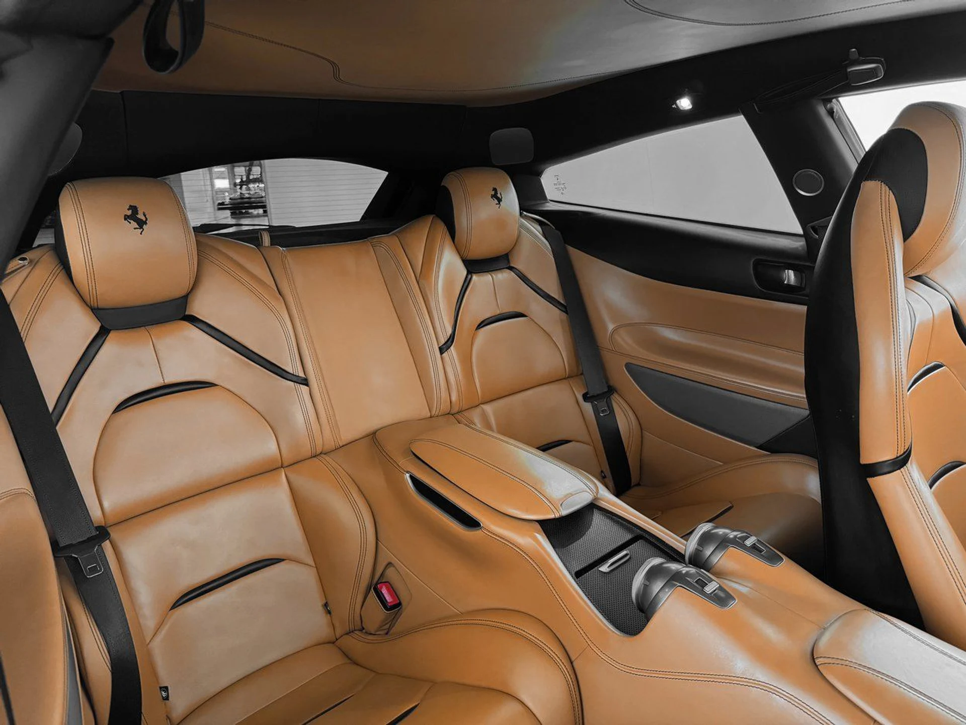 mph029_143390007_9b570b3505b07ebed5ea0ad9b9196a82x_9a532d5a32