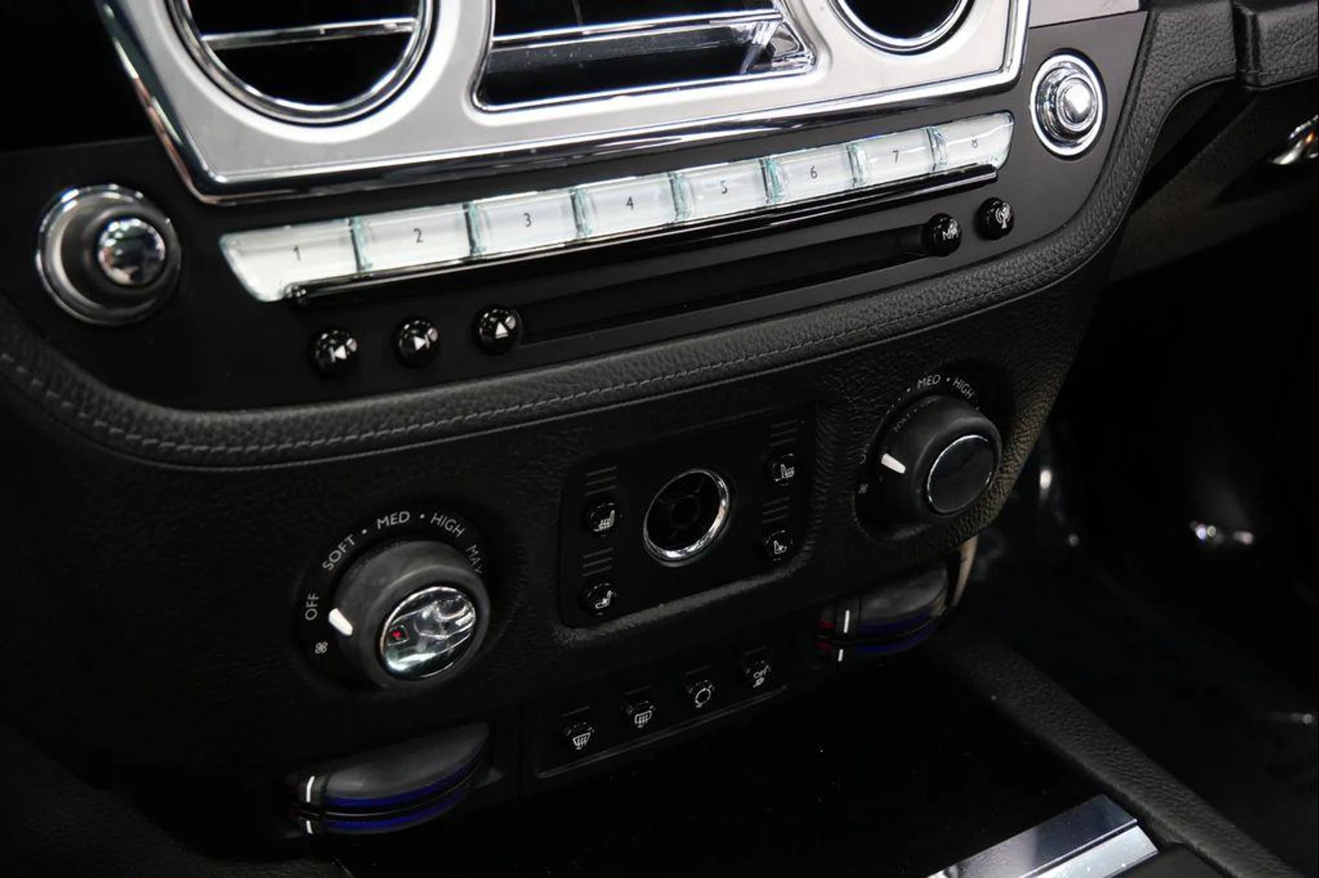 mph029_1463514917_t_Dtclqk_Snz4_Ksv_X_Sjzjbl20e_AB_0_dcab9a9427