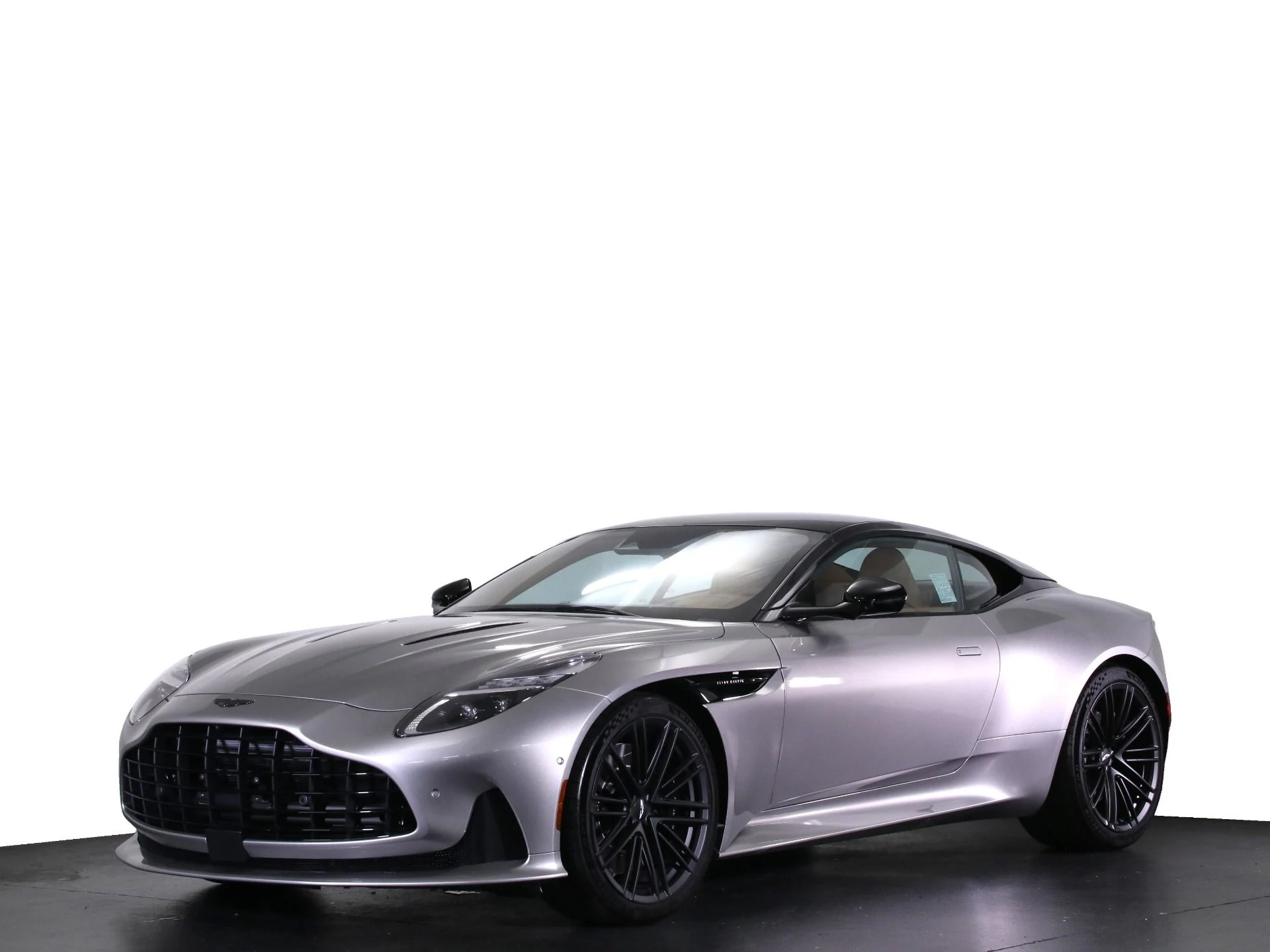 mph029_1469516964_New_2025_Aston_Martin_DB_12_1758482446_5e04ef2a34