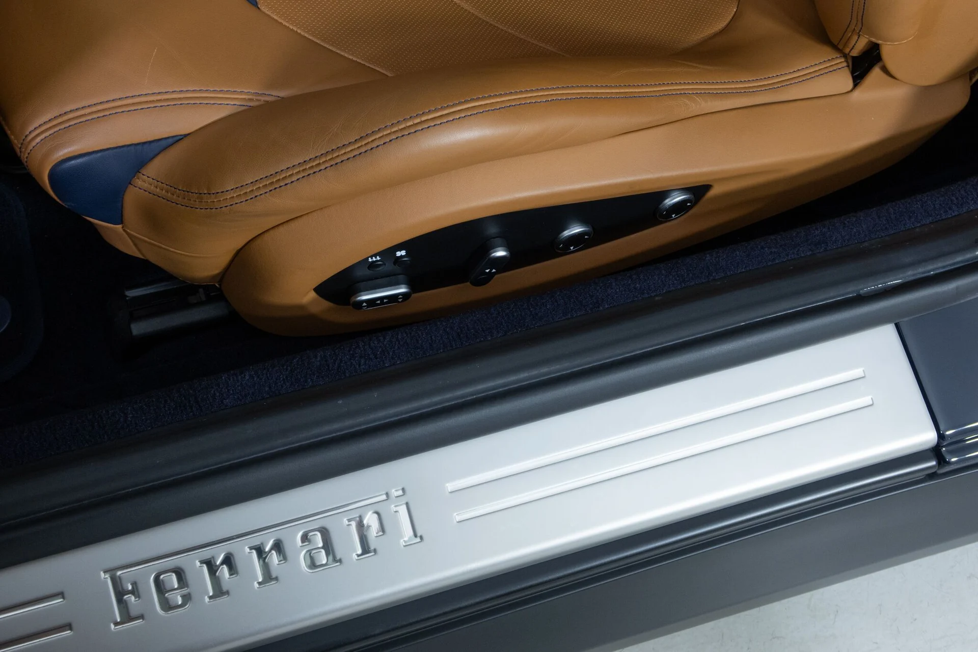 mph029_1483432286_ab1ae3d61dbffbf3d96db7ef8dce3525_3997eab32f