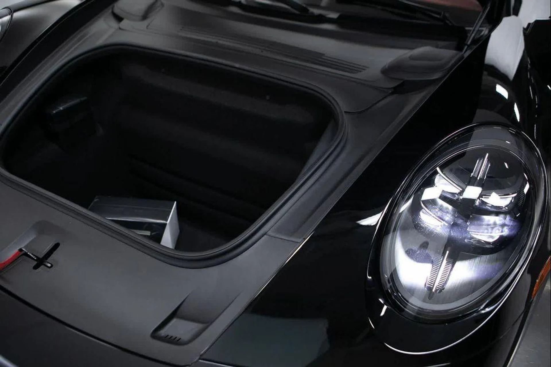 mph029_1503635580_ex_EIZ_Ph1_XV_Kd_Oy_Szc_JE_0y2t_E6_Y_3b7ded8a9d