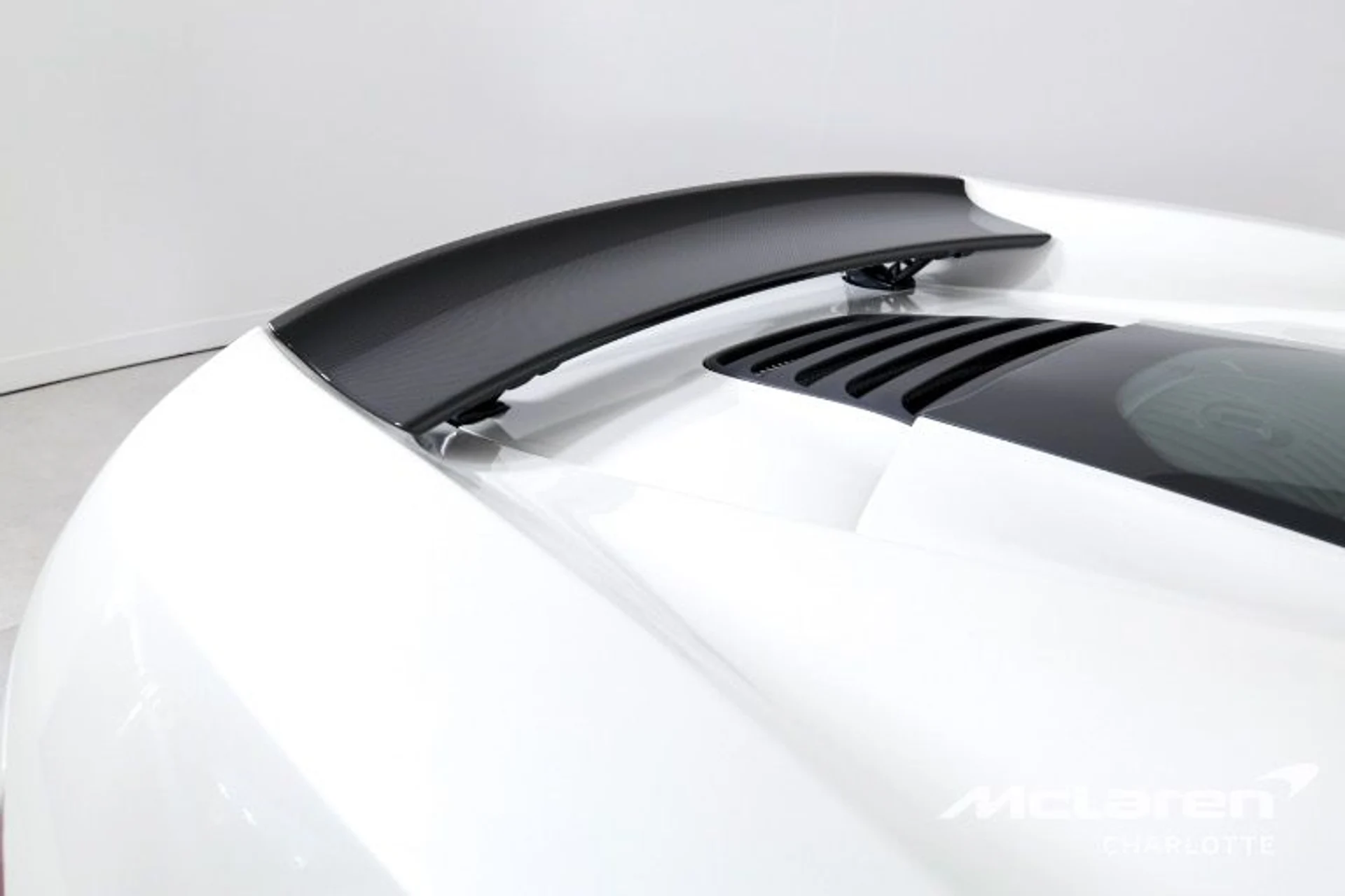 mph029_1508707165_Used_2016_Mc_Laren_650_S_Spider_52c4cd118f