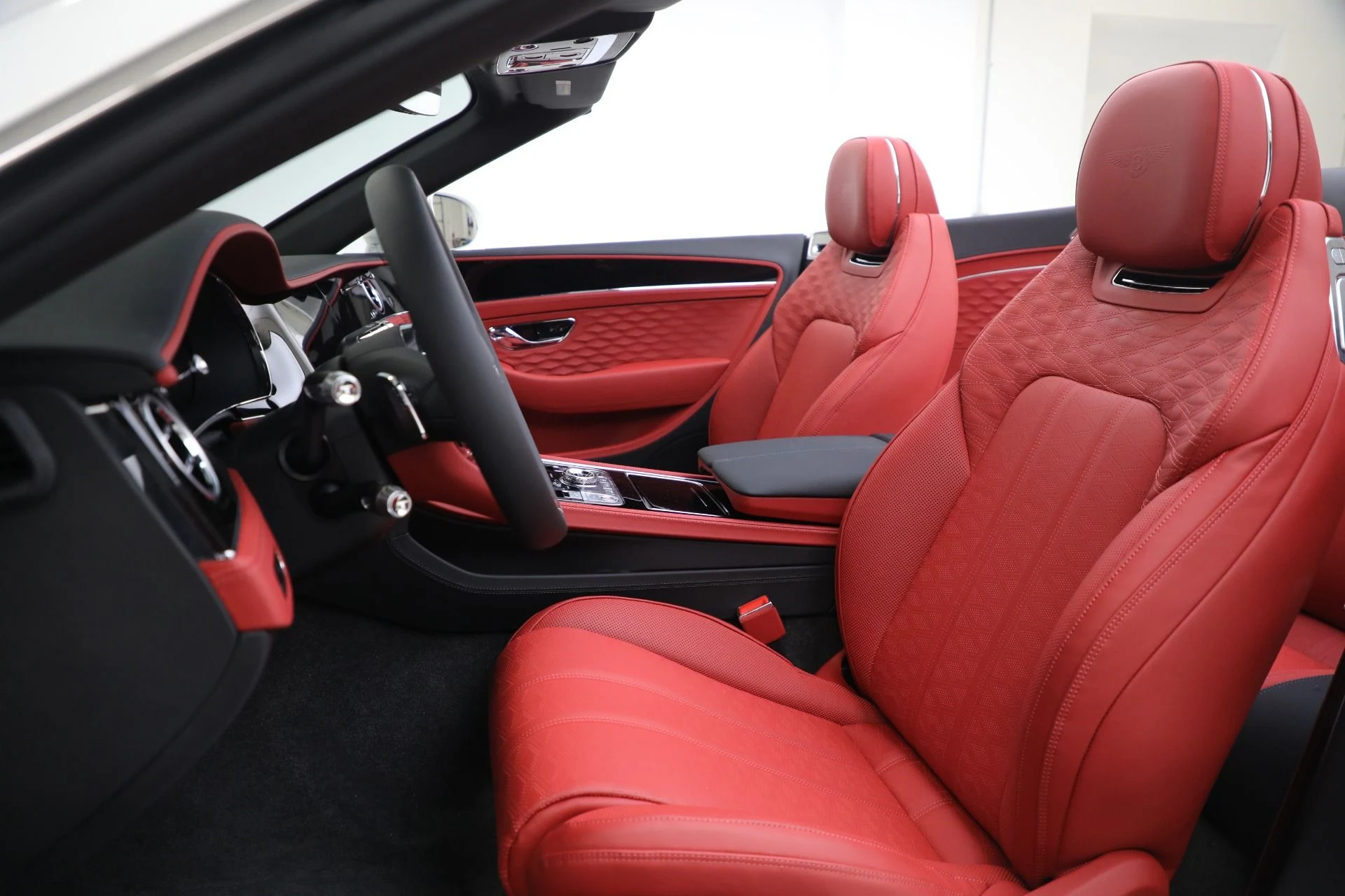 mph029_1516414309_New_2025_Bentley_Continental_GTC_Speed_b380317d38