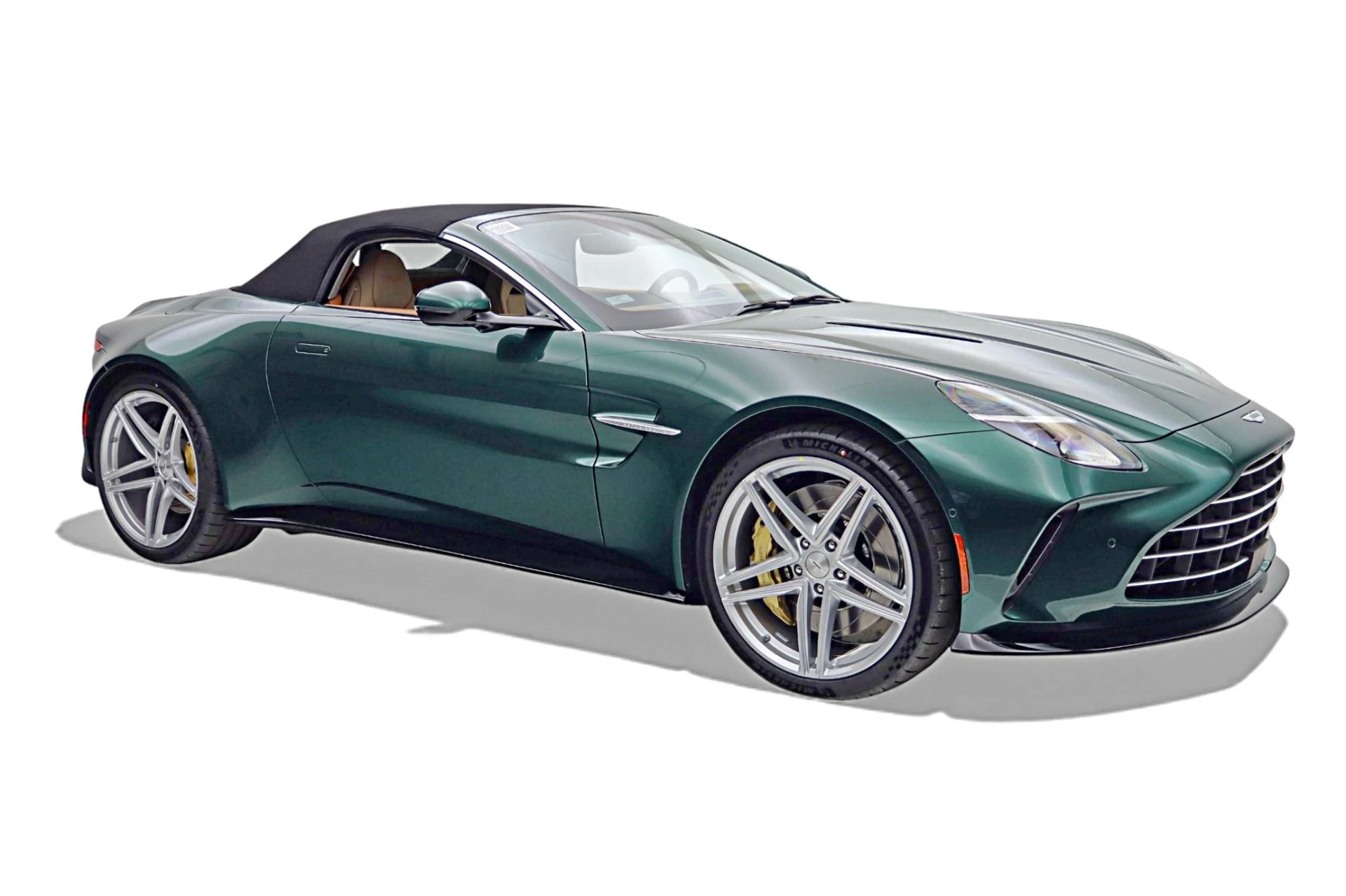 mph029_1520416823_New_2026_Aston_Martin_Vantage_Roadster_4193a50490