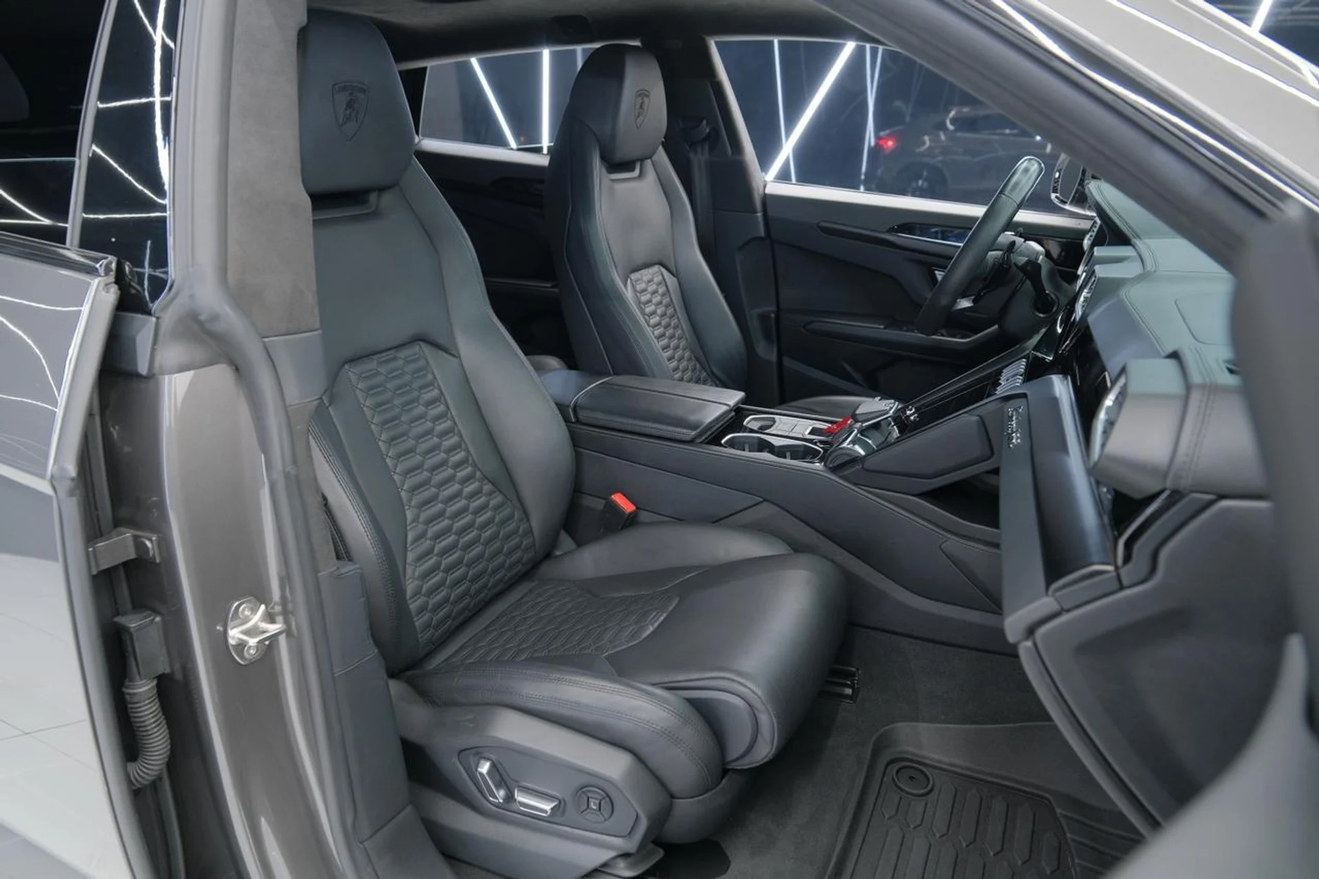 mph029_1527173527_a3c5f5860758568a26f9ac904555c459_8402220819