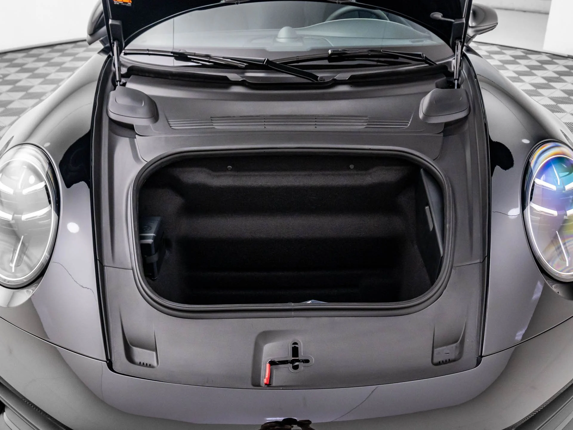 mph029_1528113877_698ca2b22eae8925733d7d4f41fa8704x_b3947029a5