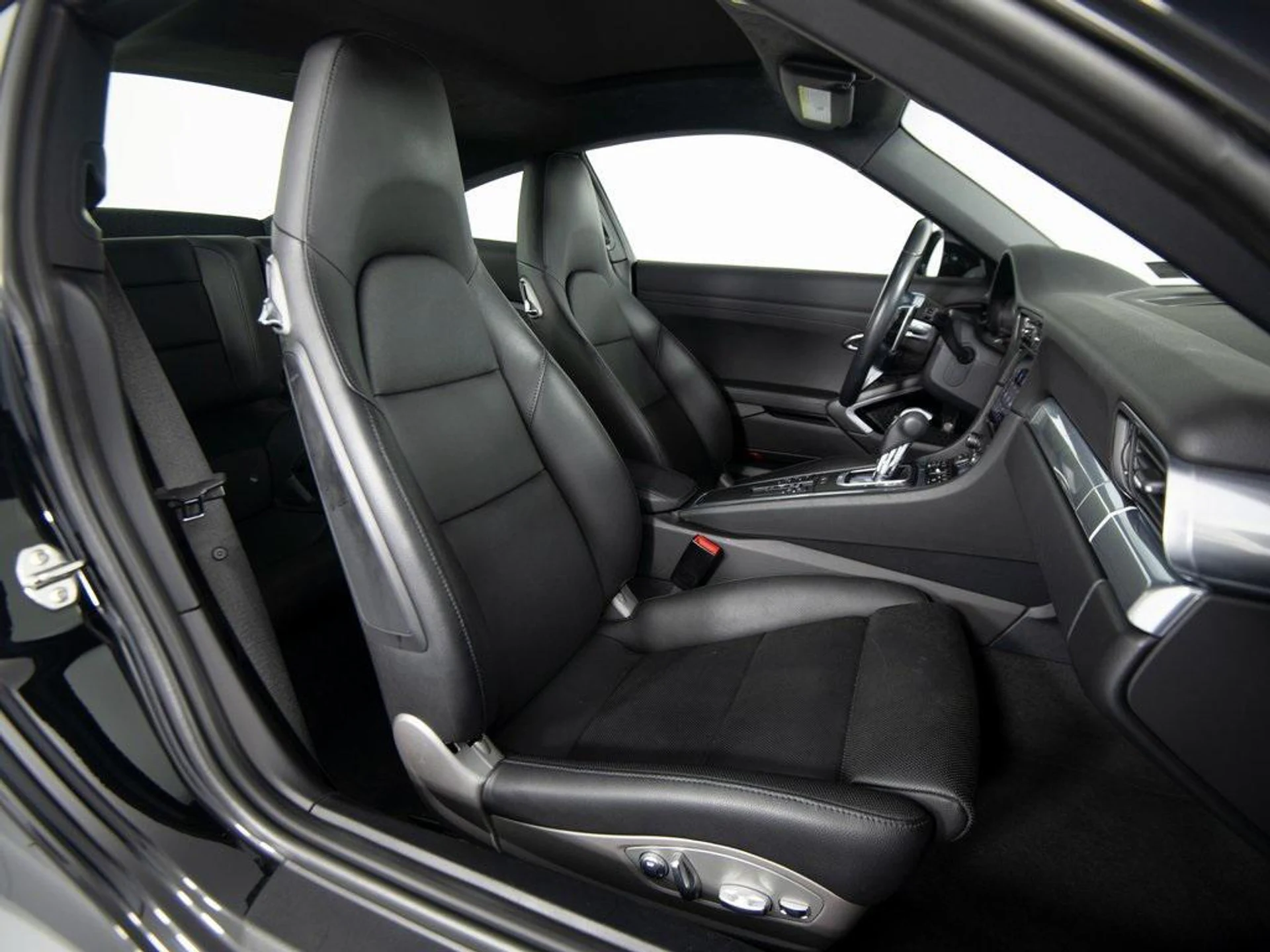 mph029_1528472609_ws_O6_I_SGB_s8_T6_ZLQ_9y_Gcy_Cjm_DA_f6e949a0bc