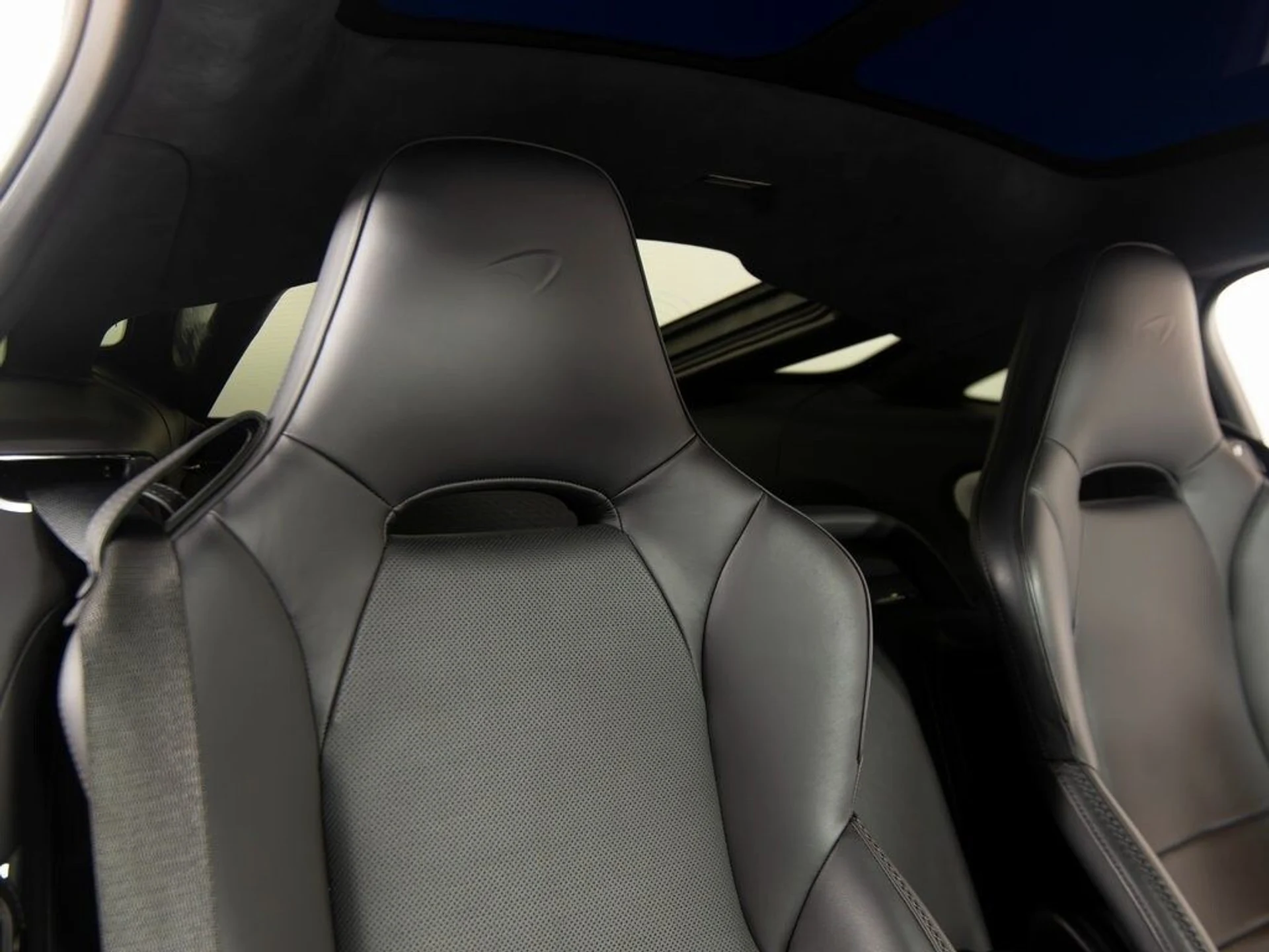 mph029_1534447235_6a94e665723007383c75413218c1fab4x_4f0134e251