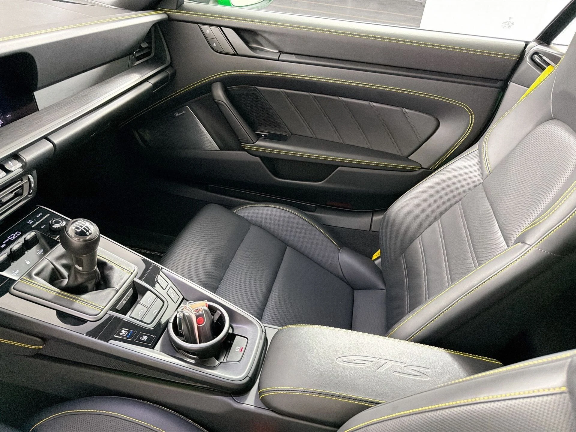 mph029_1534907656_74899cb8cc189acf37d3e9996de0f450_4355e61a18