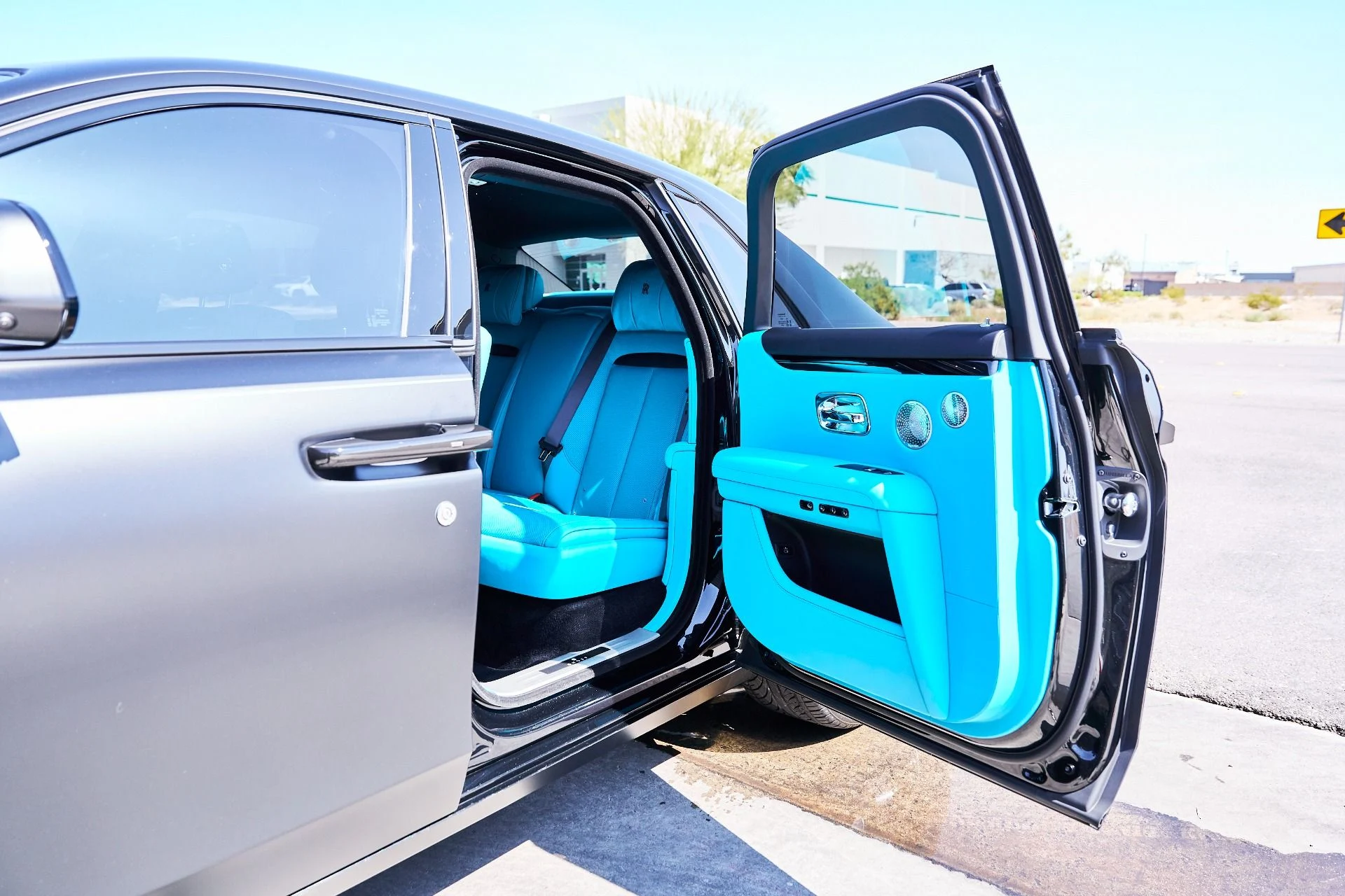 mph029_1545183165_Used_2024_Rolls_Royce_Ghost_Base_1773701382_d04ba491e4