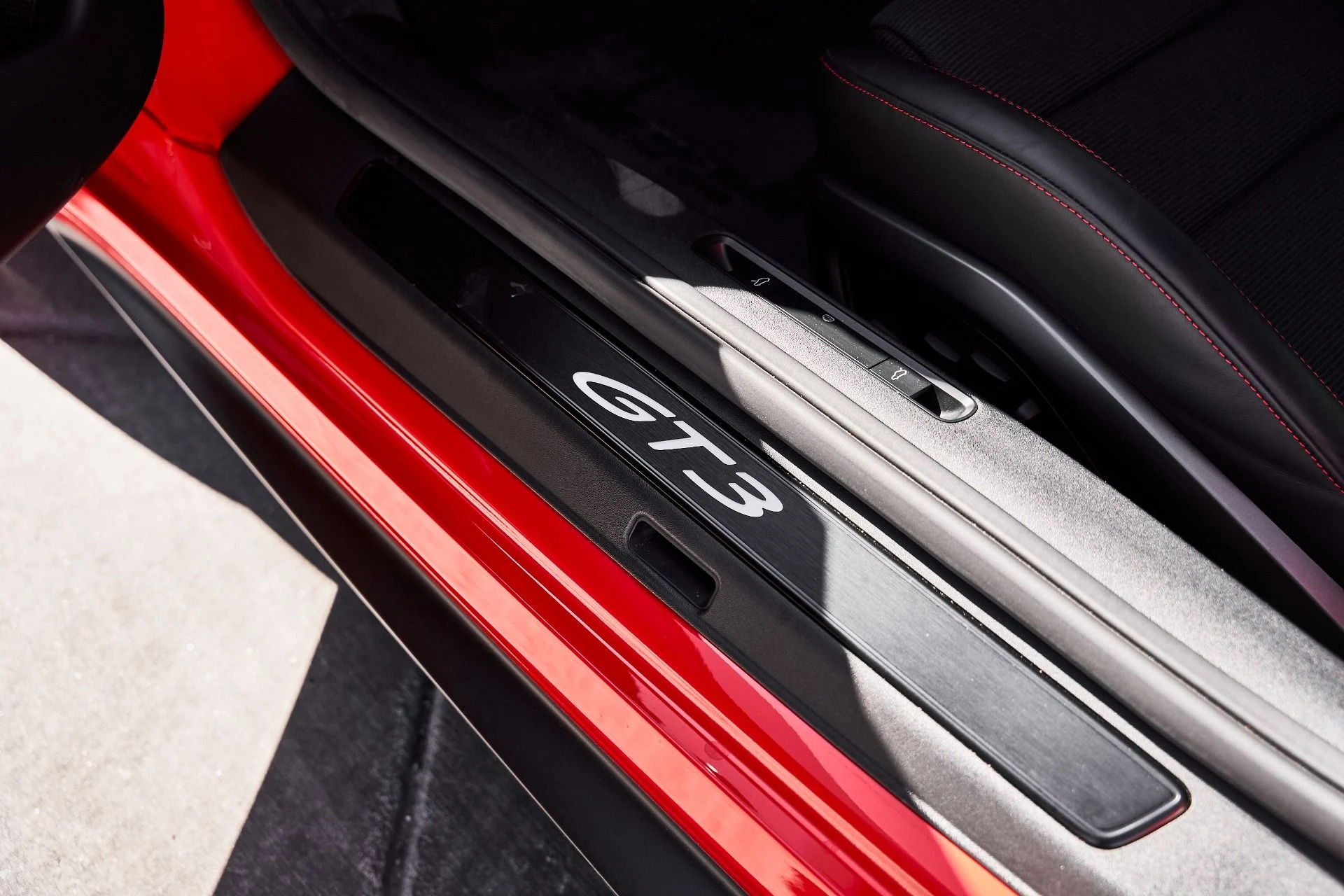 mph029_1570331925_Used_2023_Porsche_911_GT_3_1779992513_3612288583
