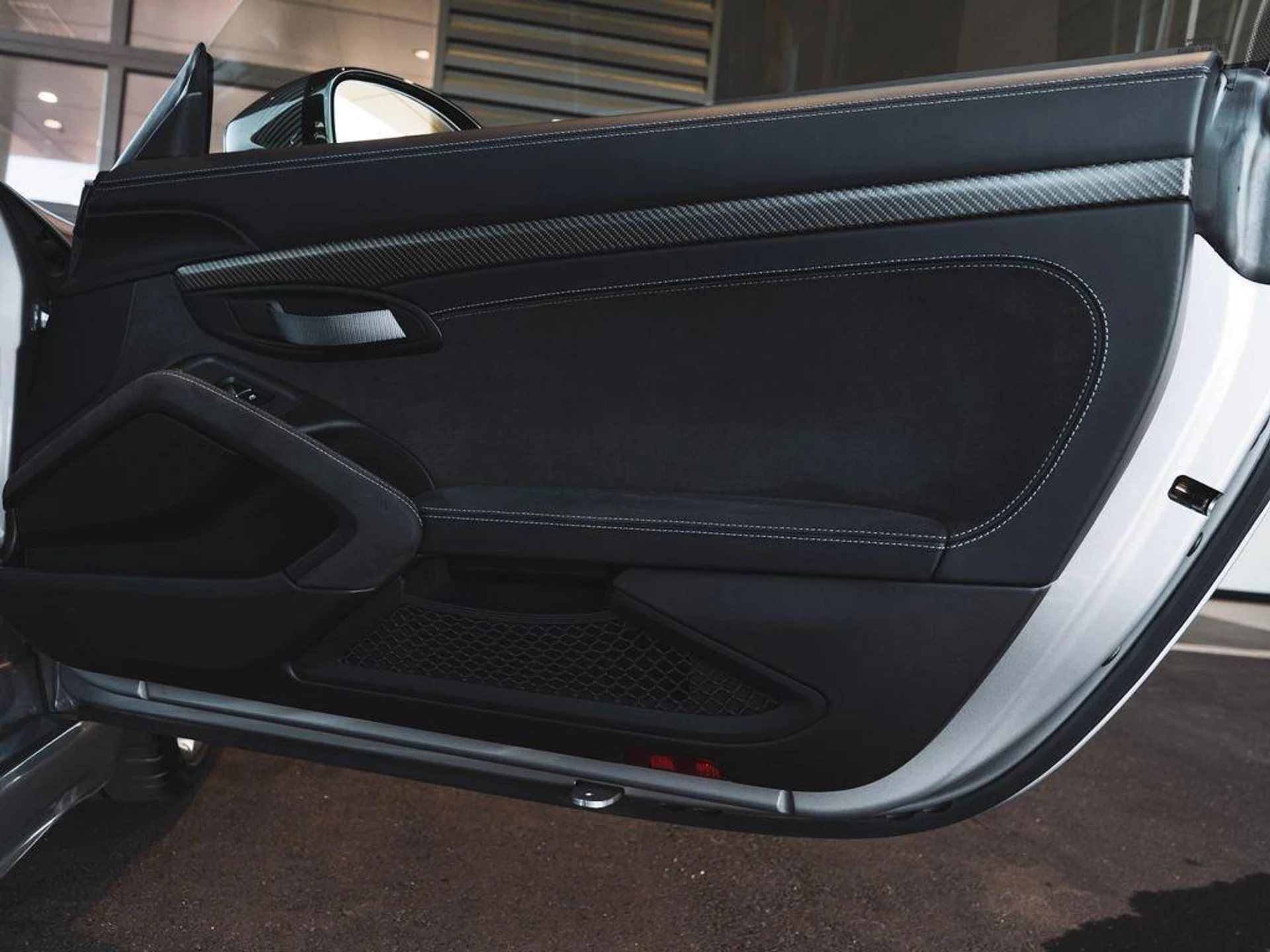 mph029_1570413986_gf8z21jliak_Yp2i_E_Yrw5_Wo_F70g0_be1f8104b3