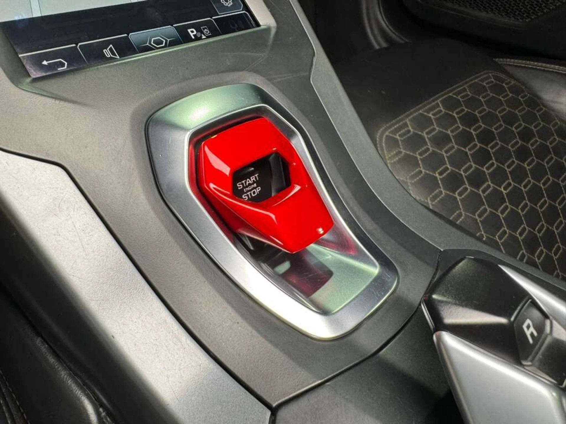 mph029_1571411967_a97737f27e855464b9efb4231535c900_266417baa5