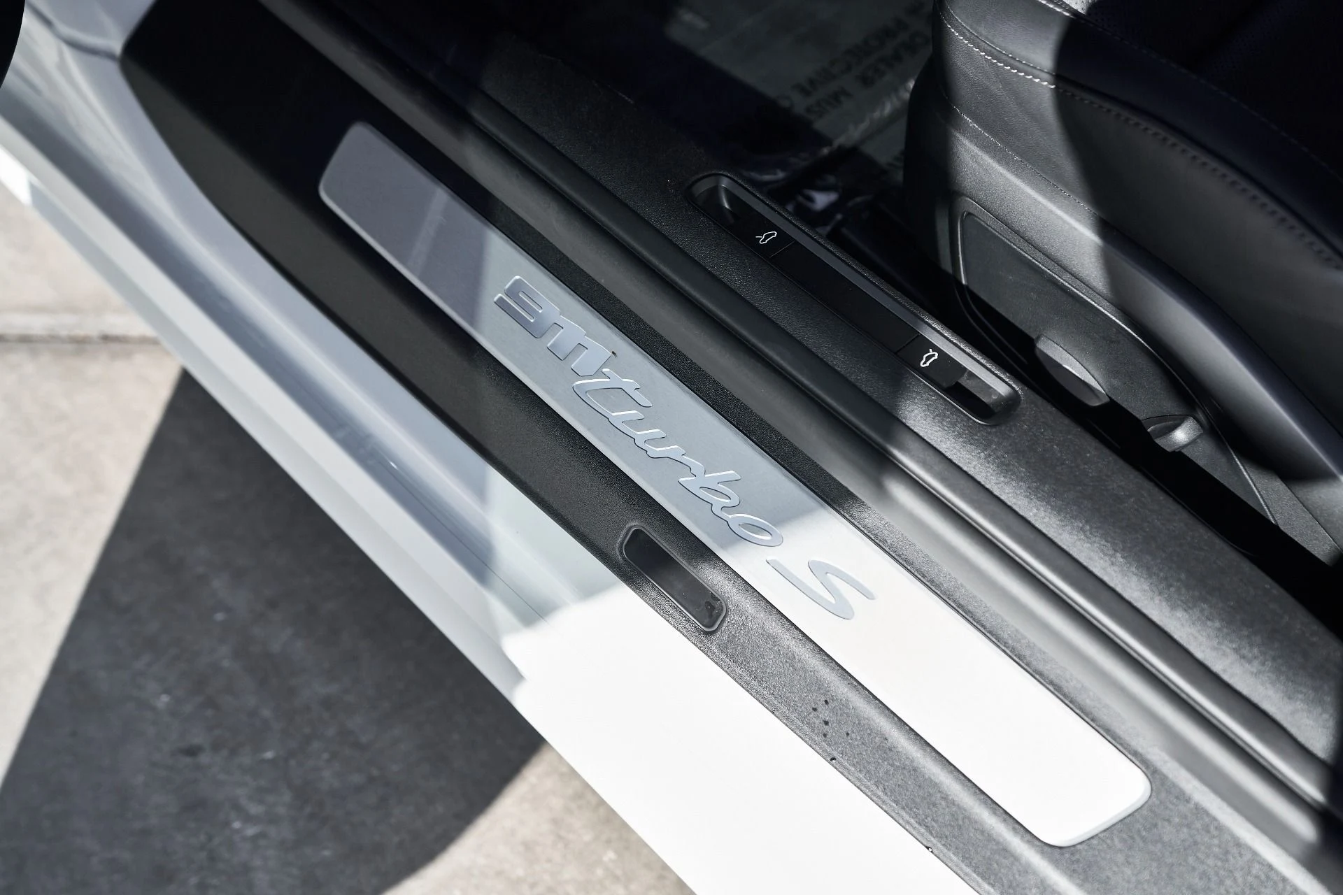 mph029_1575781218_Used_2025_Porsche_911_Turbo_S_1762914259_669c5c977d