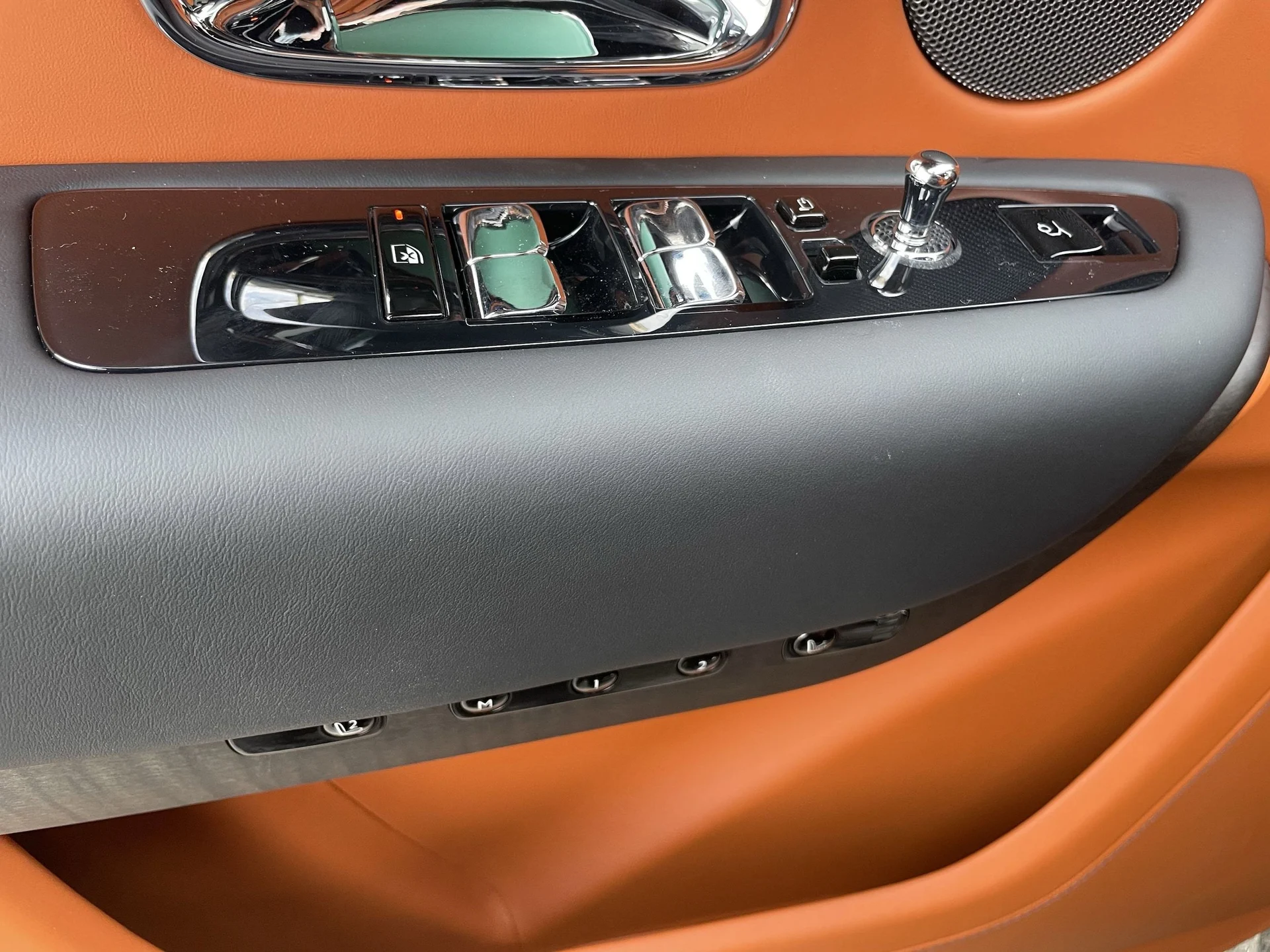 mph029_1588612755_c5a9741e3df9956849adf18acc6face3x_023d35d60b