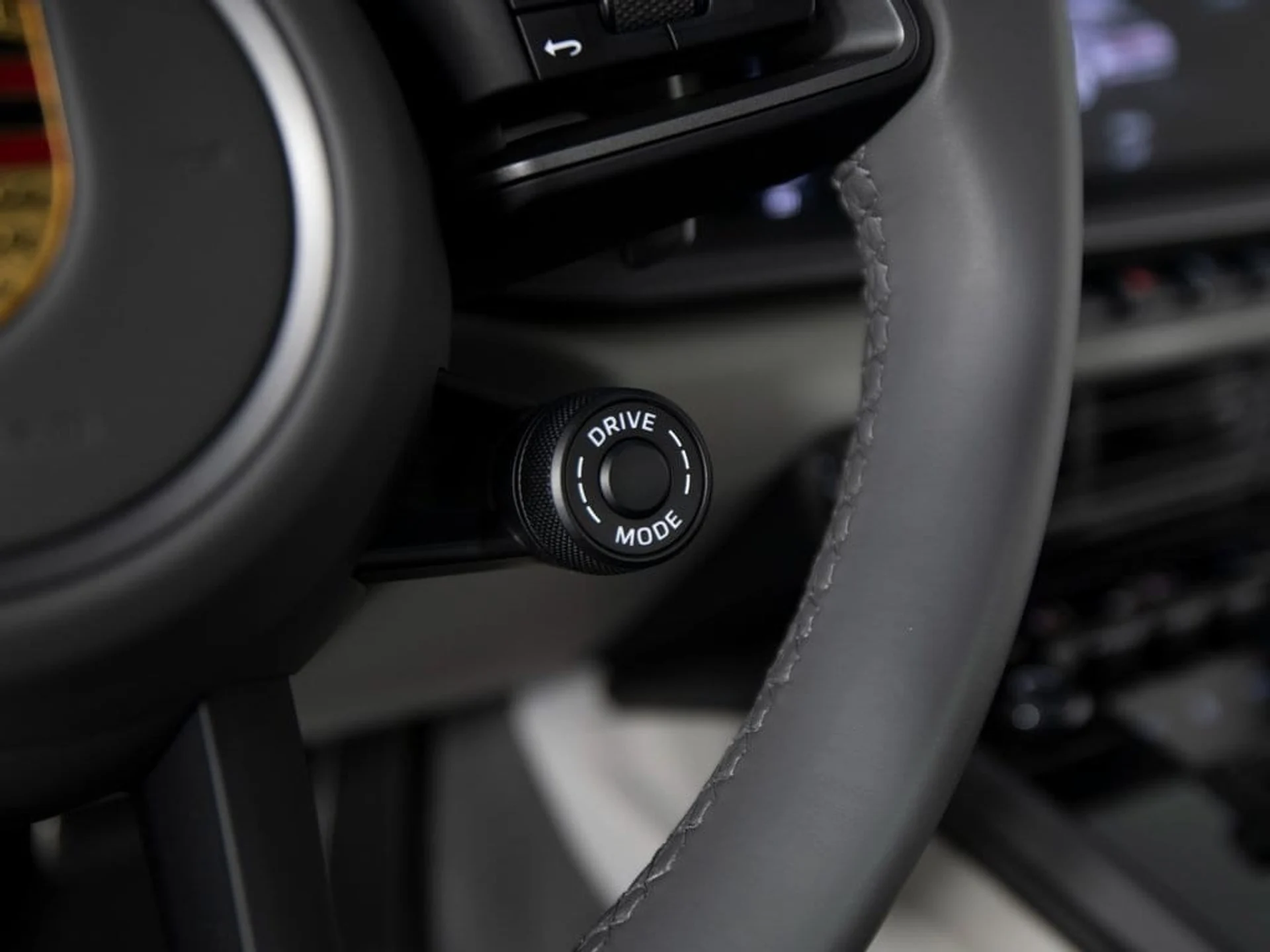 mph029_1592486430_65cc016a0b4b61c37d54babbd1291e9dx_d33b563ce5