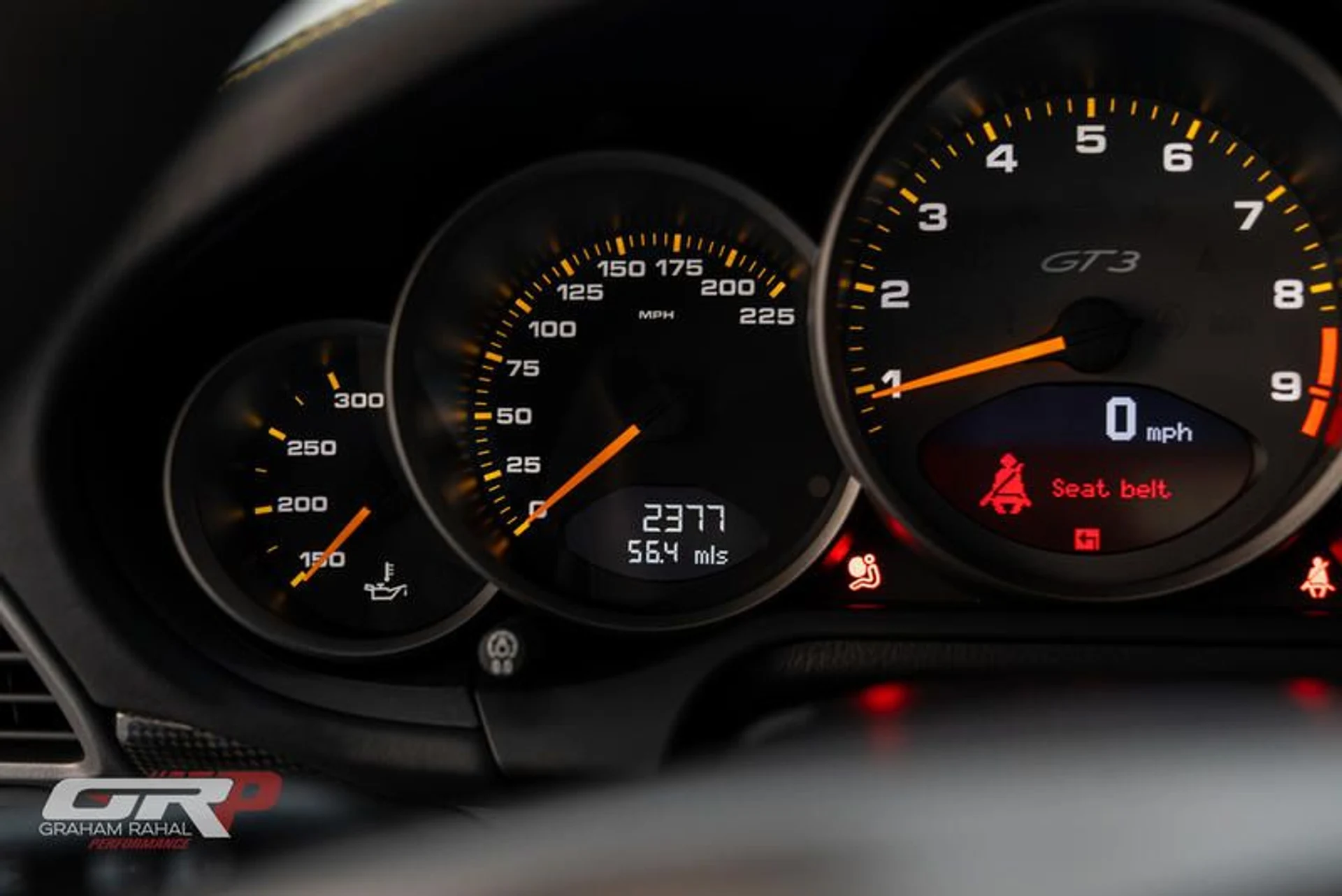 mph029_159336055_EBE_6_E4_F9_6_D65_4_AA_9_9_EFF_F7451_D5_DE_8_C5_6b3cc81b61