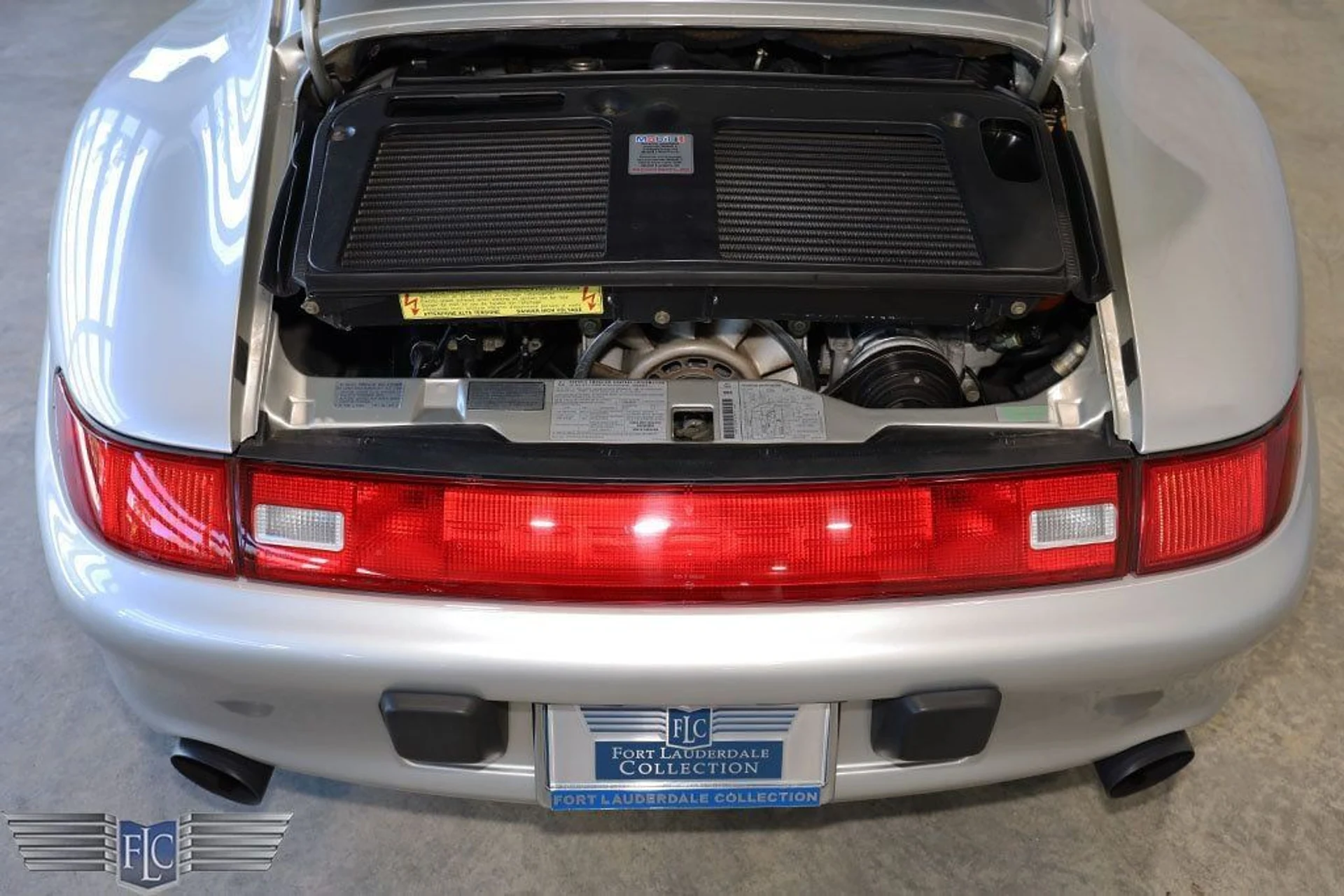 mph029_1598074673_used_1997_porsche_911_carrera_2drcarreraturbocoupe_9689_22597412_30_1024_f3ddfcdb5c