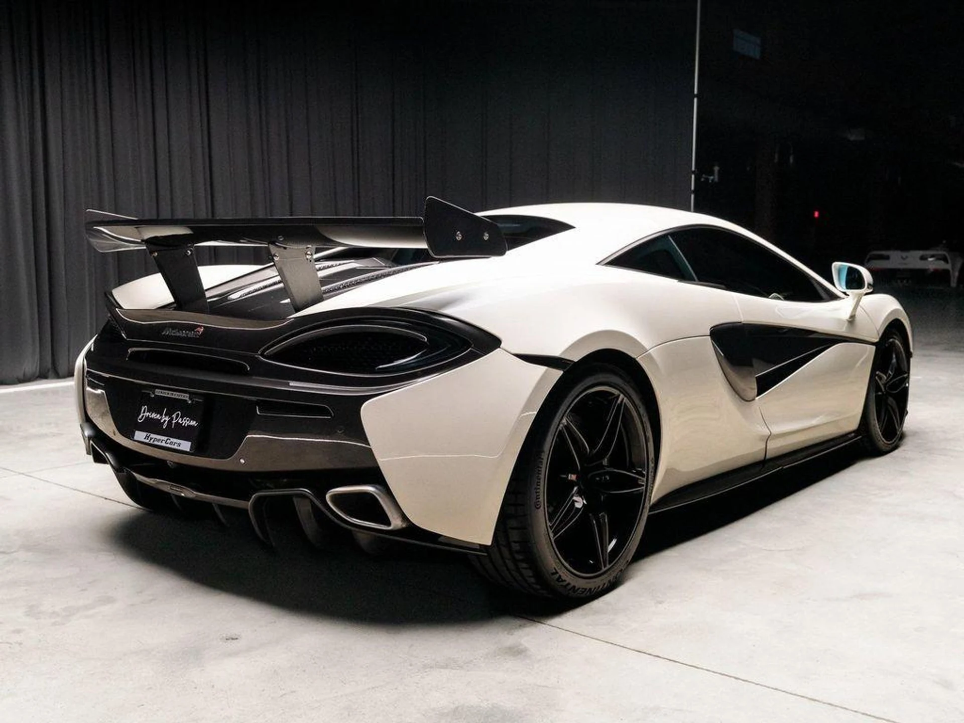 mph029_1613327091_T9j_R0q_KG_9l_NQ_8_Lw_S1q_H7_Cn_Kh_Pvs_551e97fd1e