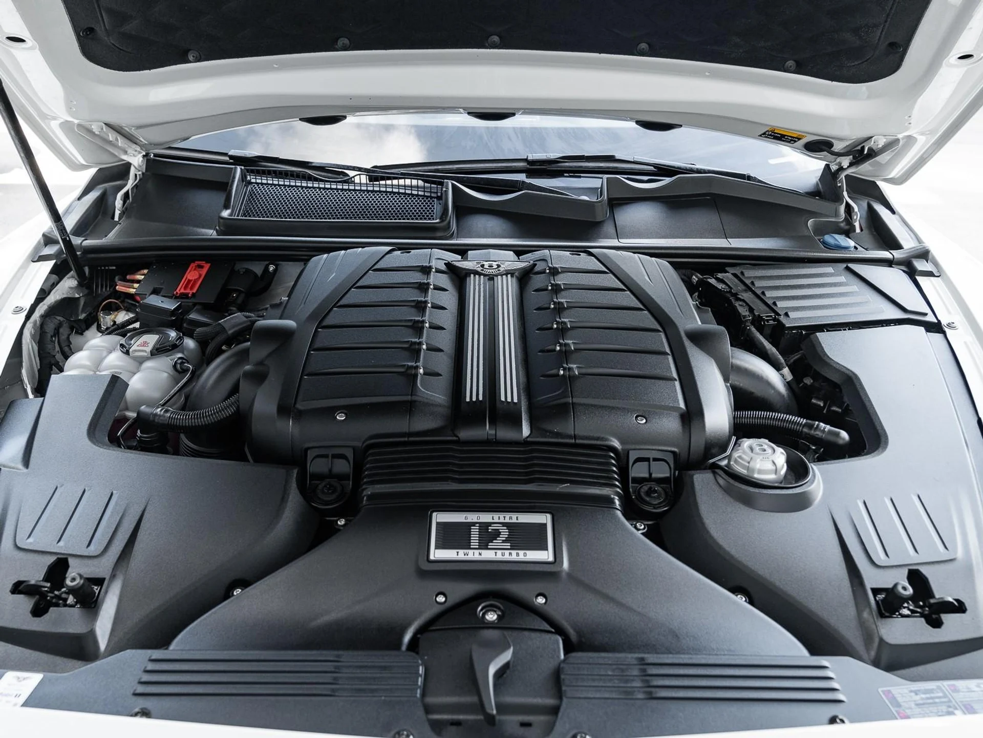 mph029_1614225112_Used_2018_Bentley_Bentayga_W12_Signature_1761171406_c0ea09cd82