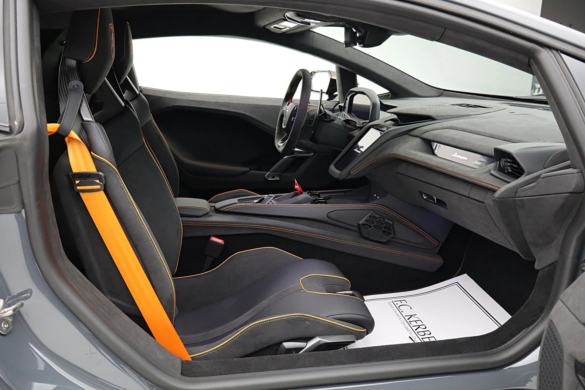 mph029_1619323125_New_2026_Lamborghini_Temerario_efe5612ea5