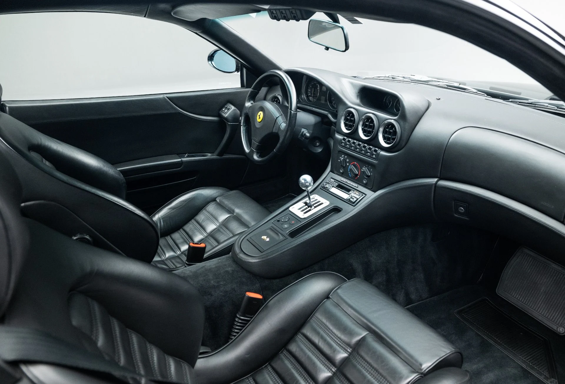 mph029_1619884784_11705_p30_l_5128180d3b