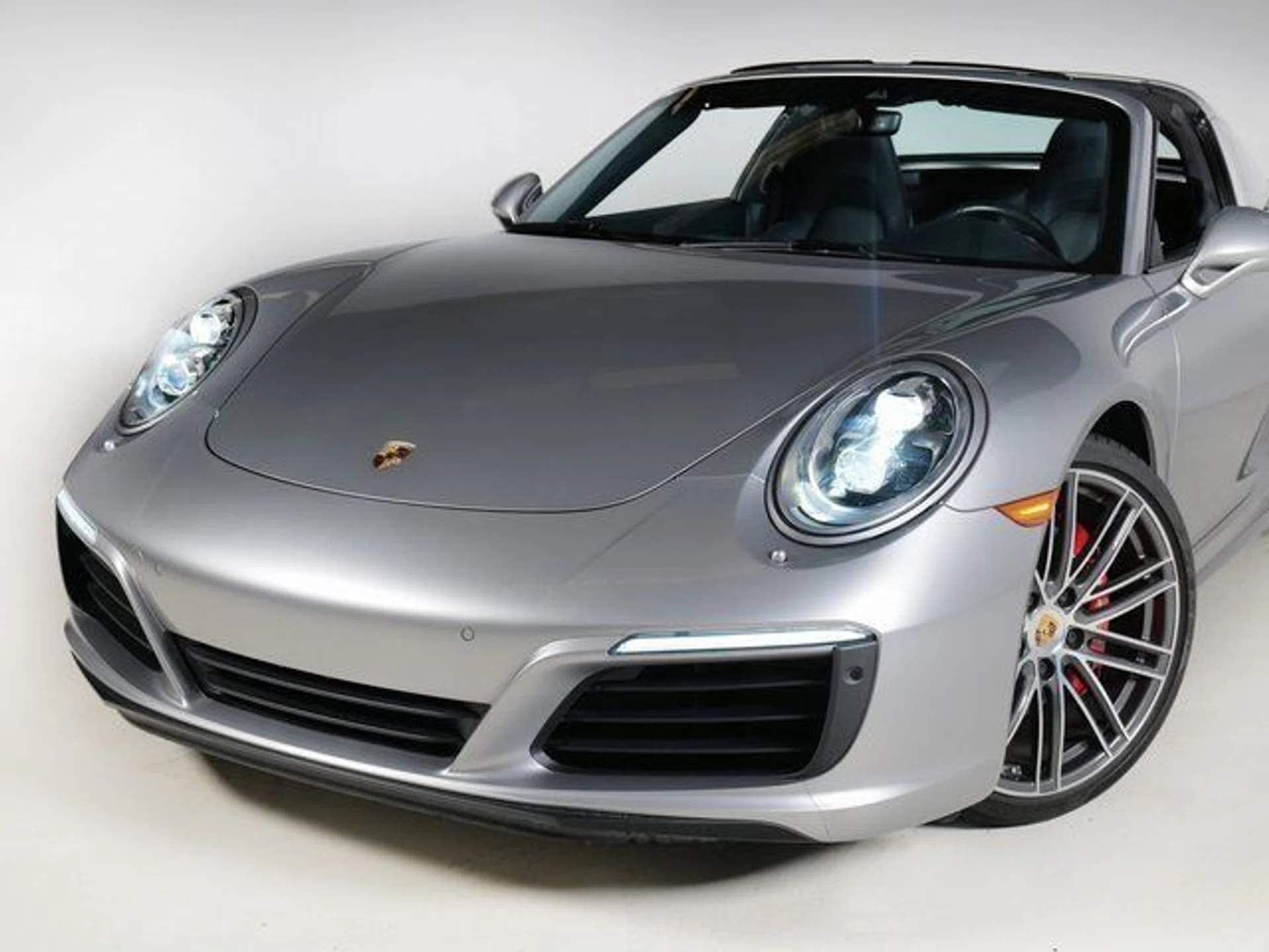 mph029_1622717828_4e952e90d7a4bd6a9b7b4c58c598572f_1368fe2e2f