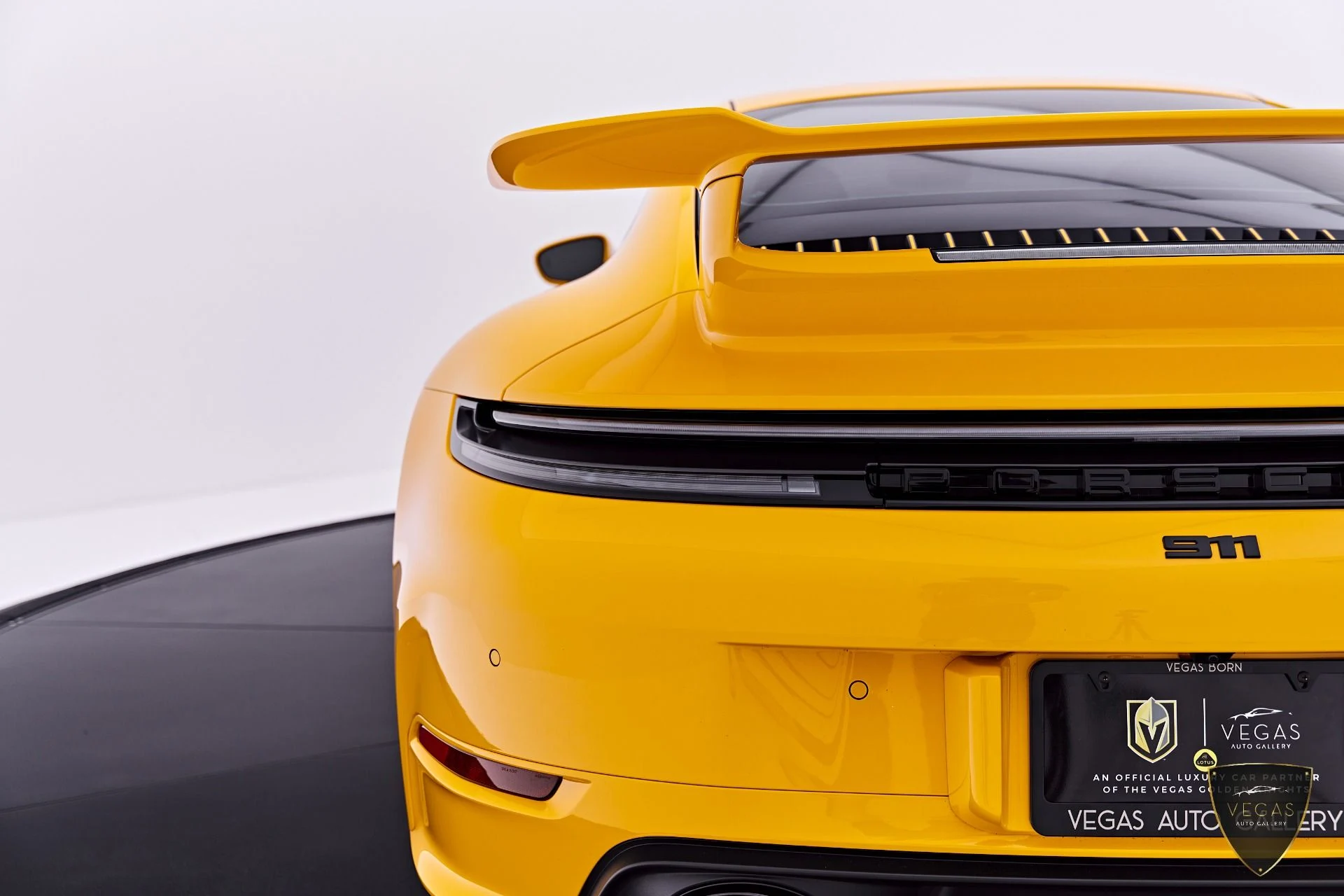 mph029_1623186080_Used_2025_Porsche_911_Carrera_1784942494_98776489b0