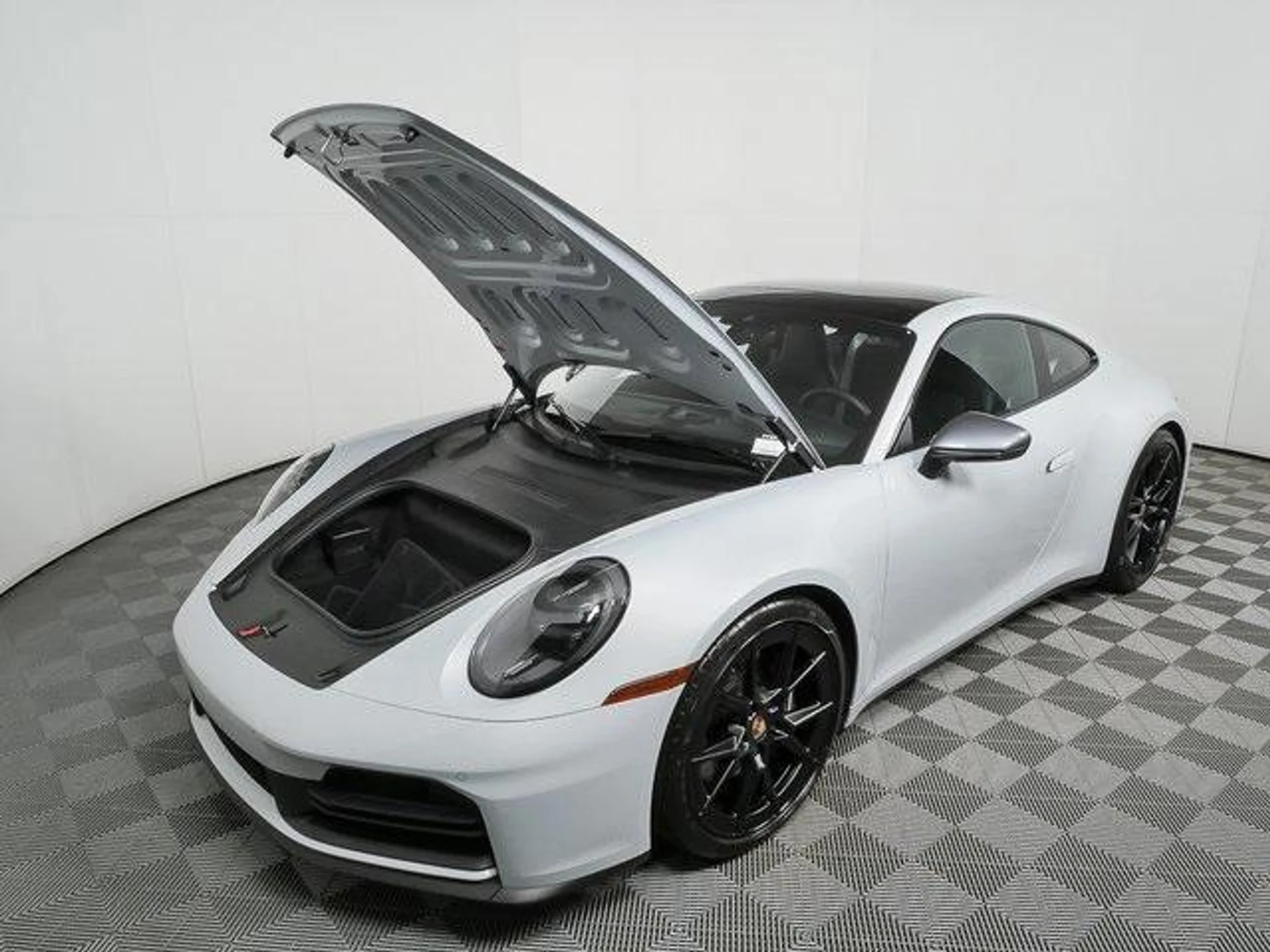 mph029_1640978899_z_J3_MI_Ytj1o_U32s_Pci2_N_Tkv46_T1_M_c5c781f831