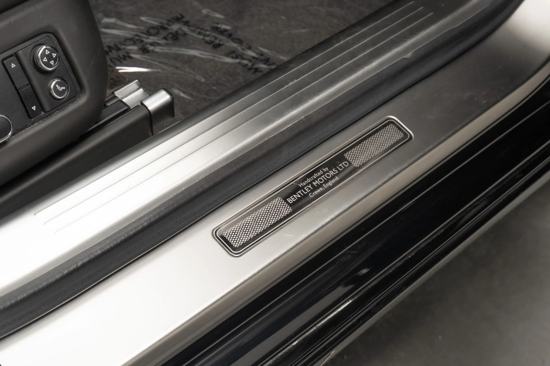 mph029_1643212396_Used_2015_Bentley_Flying_Spur_W12_21_Inch_Wheels_Front_and_Rear_Heated_and_Ventilated_Seats_1759873235_92ceb916ad
