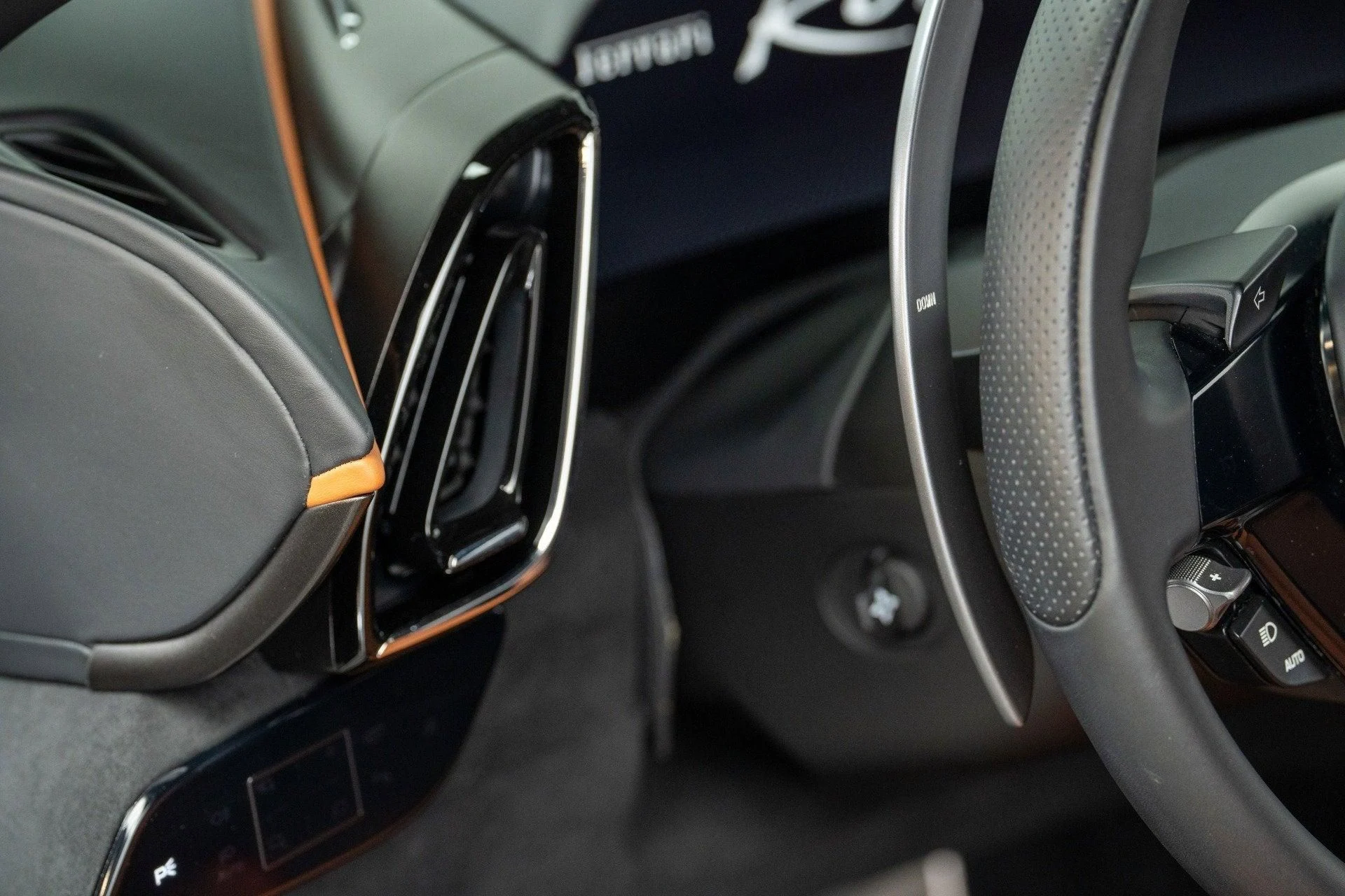 mph029_1645625306_Used_2022_Ferrari_Roma_1777382878_625ddcef26