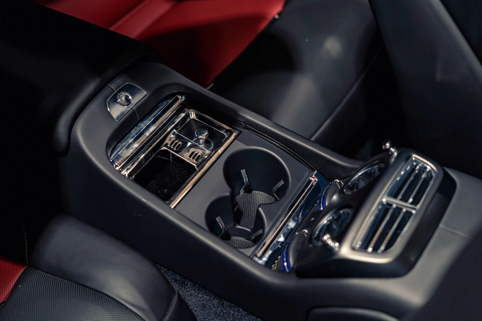 mph029_1646369003_Used_2019_Rolls_Royce_Dawn_Black_Badge_with_MASSIVE_480k_MSRP_RARE_Tonneau_option_Carplay_MORE_1776444657_54c88182e5