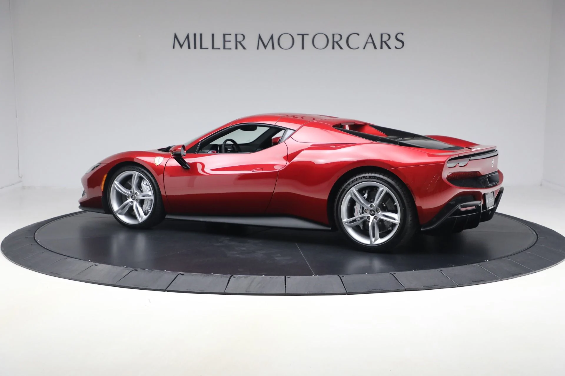mph029_1659438499_Used_2024_Ferrari_296_GTS_1789503206_fc3f80fdbc