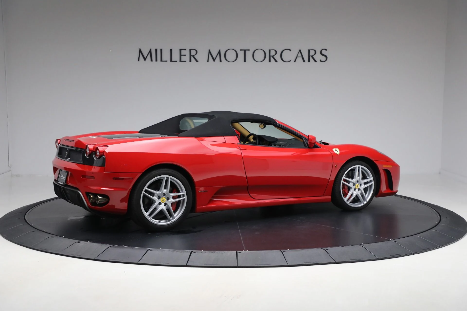 mph029_1668739527_Used_2008_Ferrari_F430_Spider_F1_43c75fe144