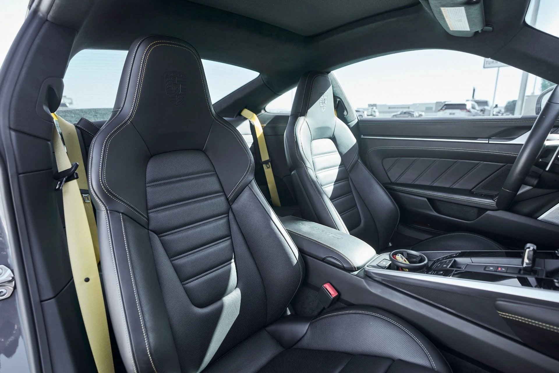 mph029_1673991186_Used_2023_Porsche_911_Turbo_S_1762306940_47b0d26601