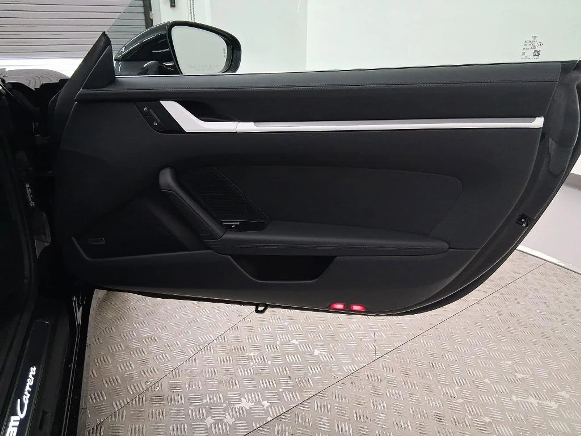 mph029_1683927954_5_Y_Lgqfx9l5oa8tx_U_Yg281zz61ko_efcfab9d53